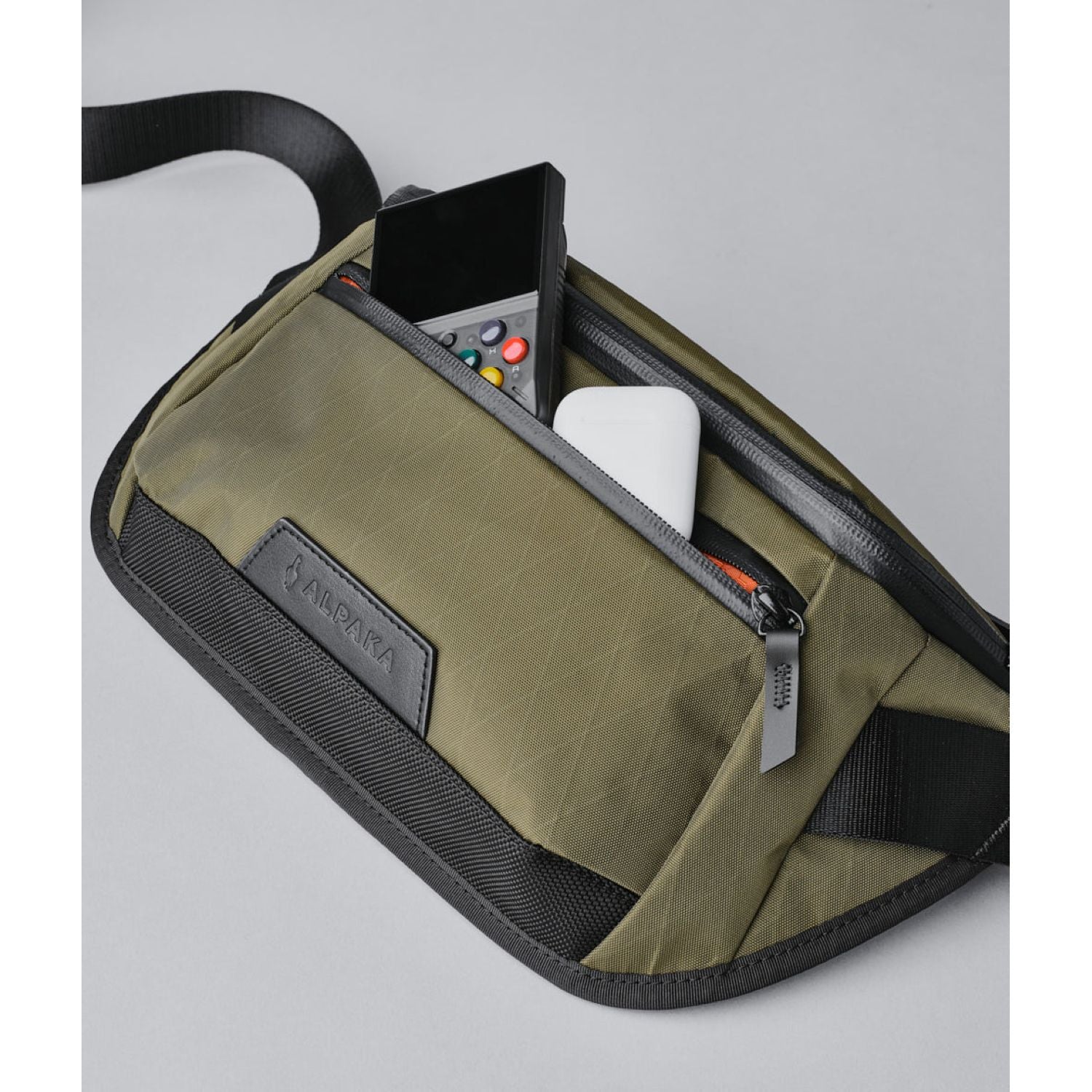 ALPAKA Bravo Sling Mini V2 | Alpaka Slings, Bags, Bags for Men, Pouches & Crossbody Bags, Sling Bags | Alpaka-18