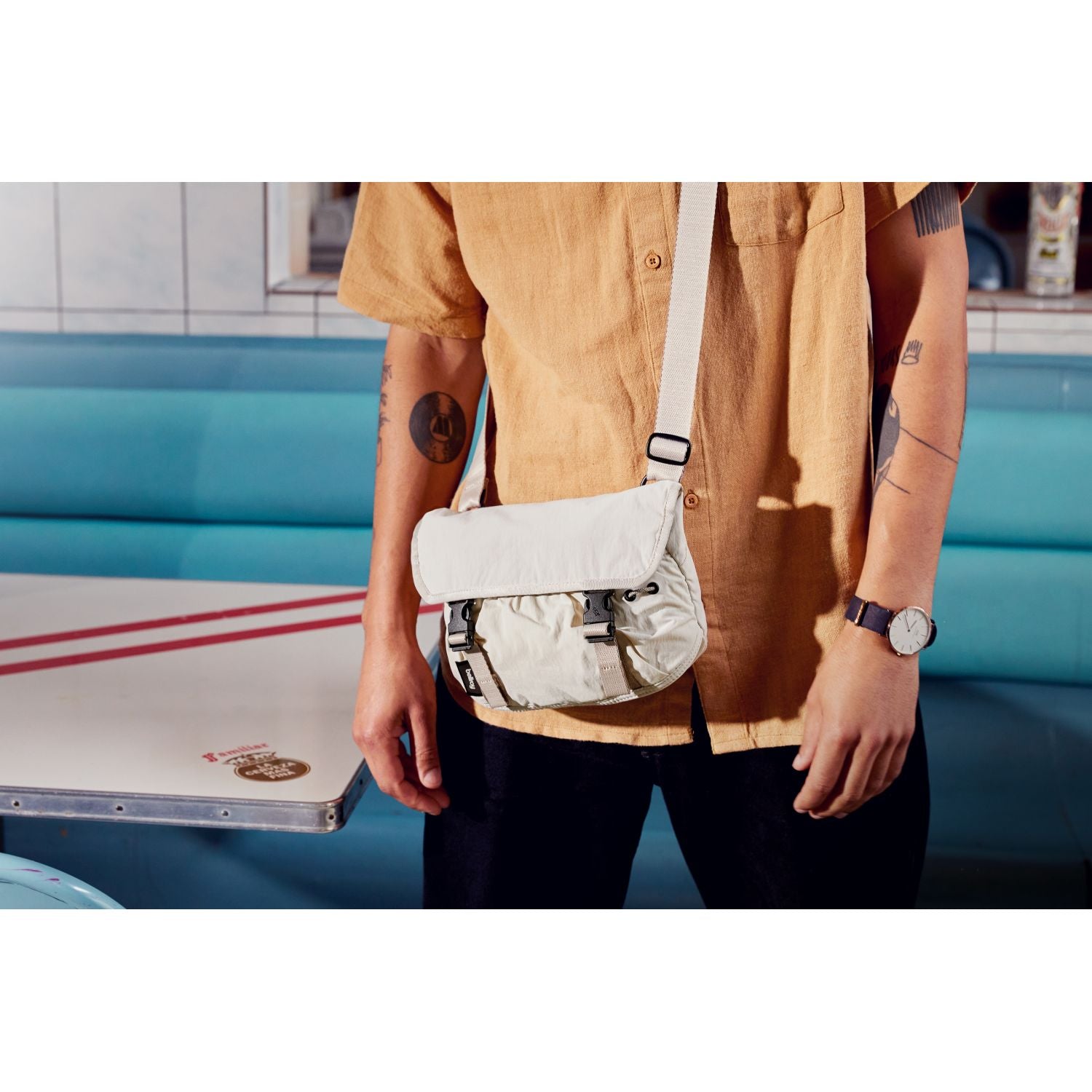 Bellroy Cinch Mini Messenger Bag (SA)