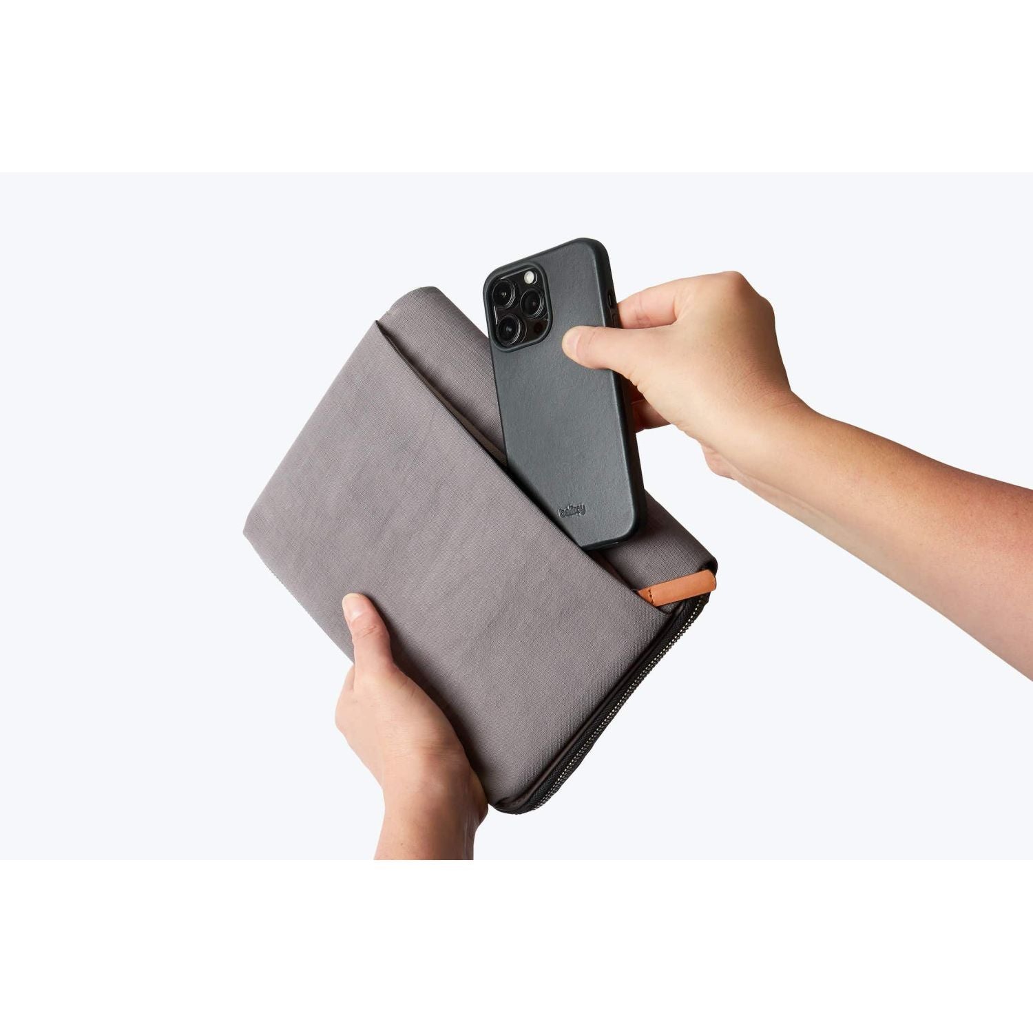 Bellroy Tokyo Folio 8" (SA)