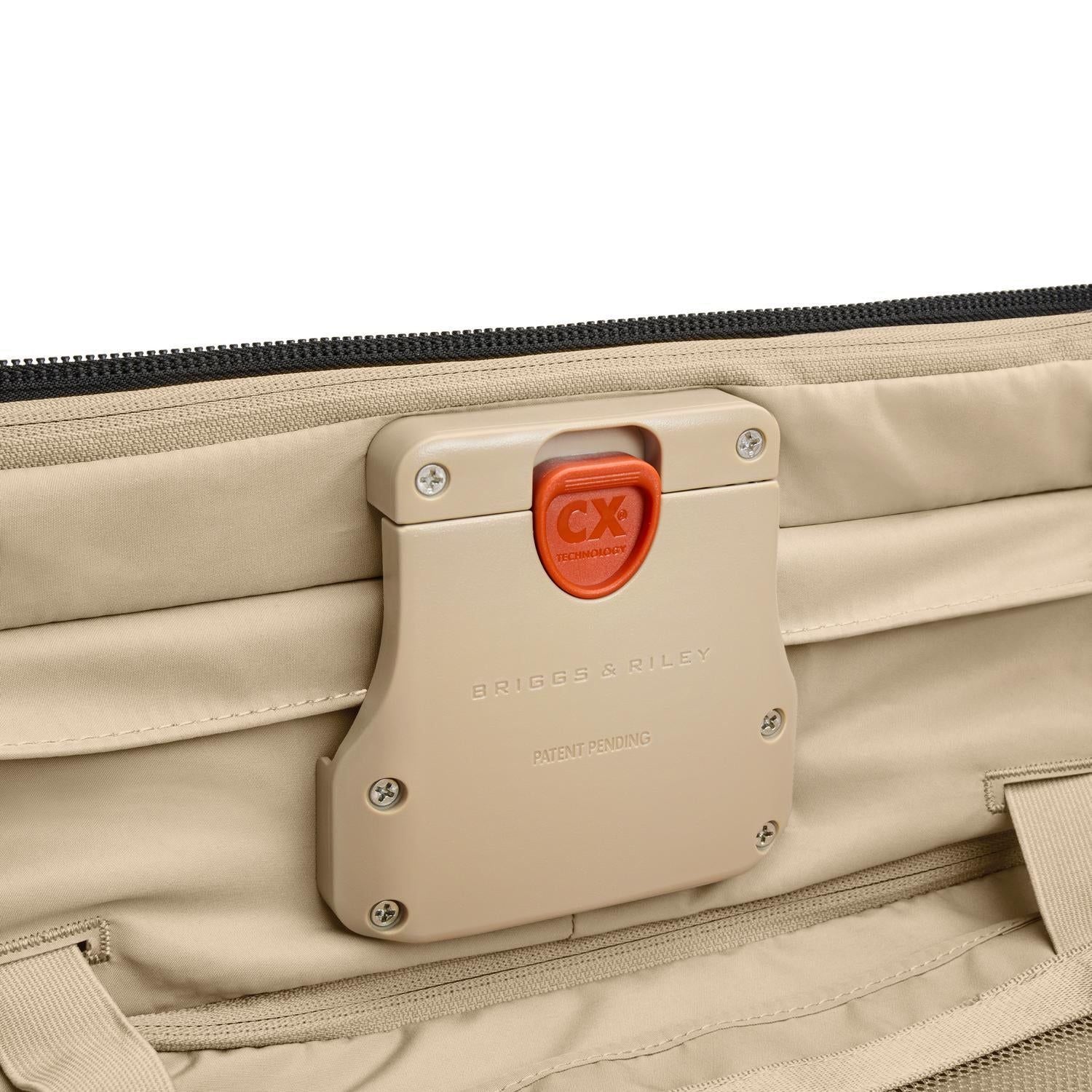 Briggs & Riley Baseline Compact Checked Expandable Spinner