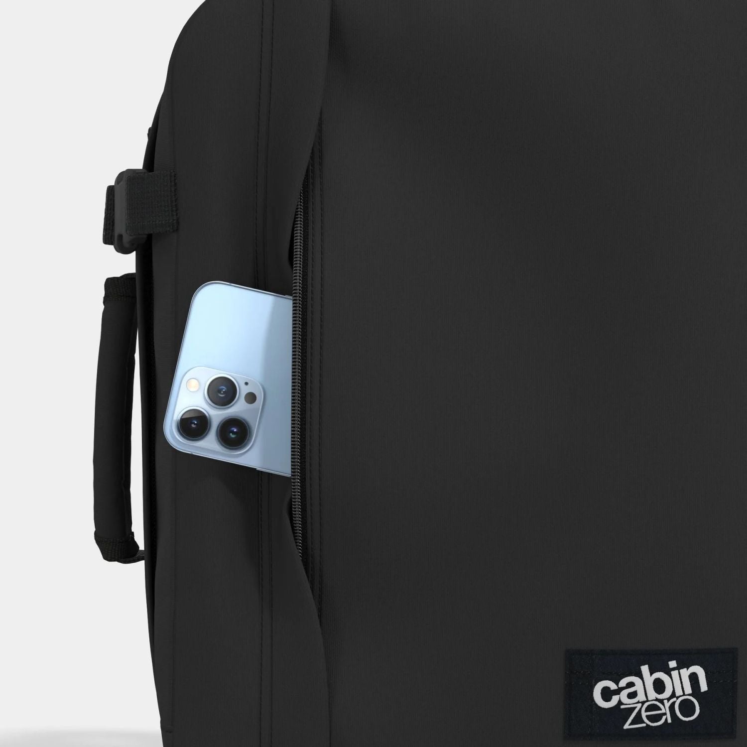 Cabinzero Classic Tech Backpack - Laptop 28L