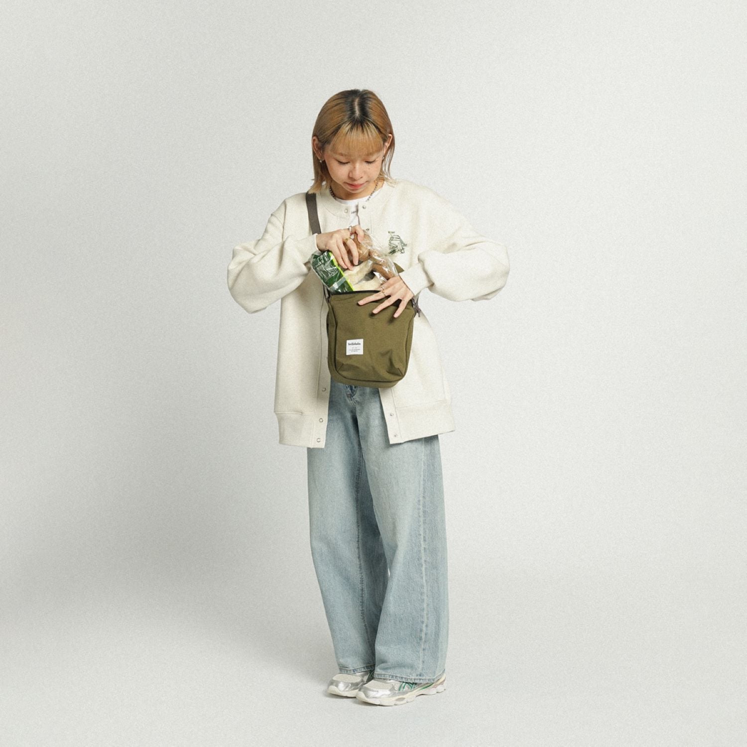 Hellolulu Desi Sling Bag Recycled (SA)