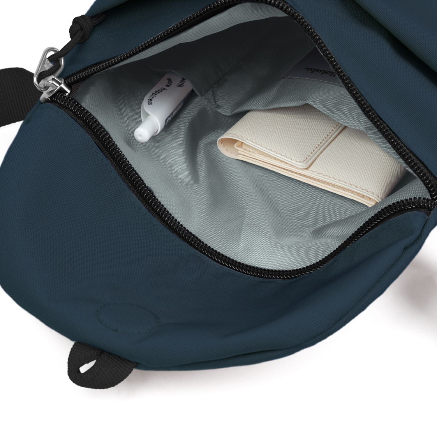 Hellolulu Desi Sling Bag Recycled