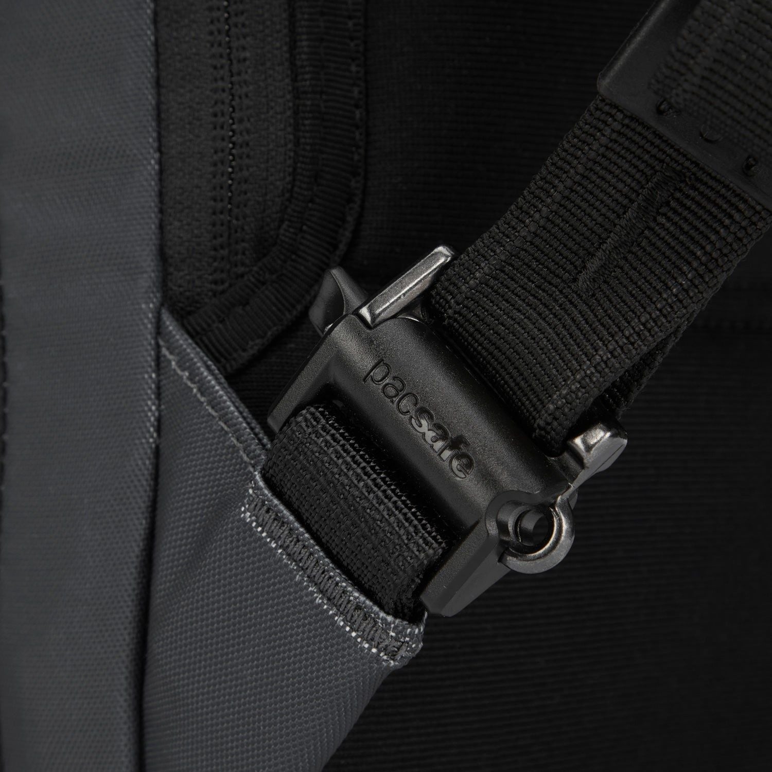 Pacsafe Metrosafe X 13" Commuter Backpack (SA)