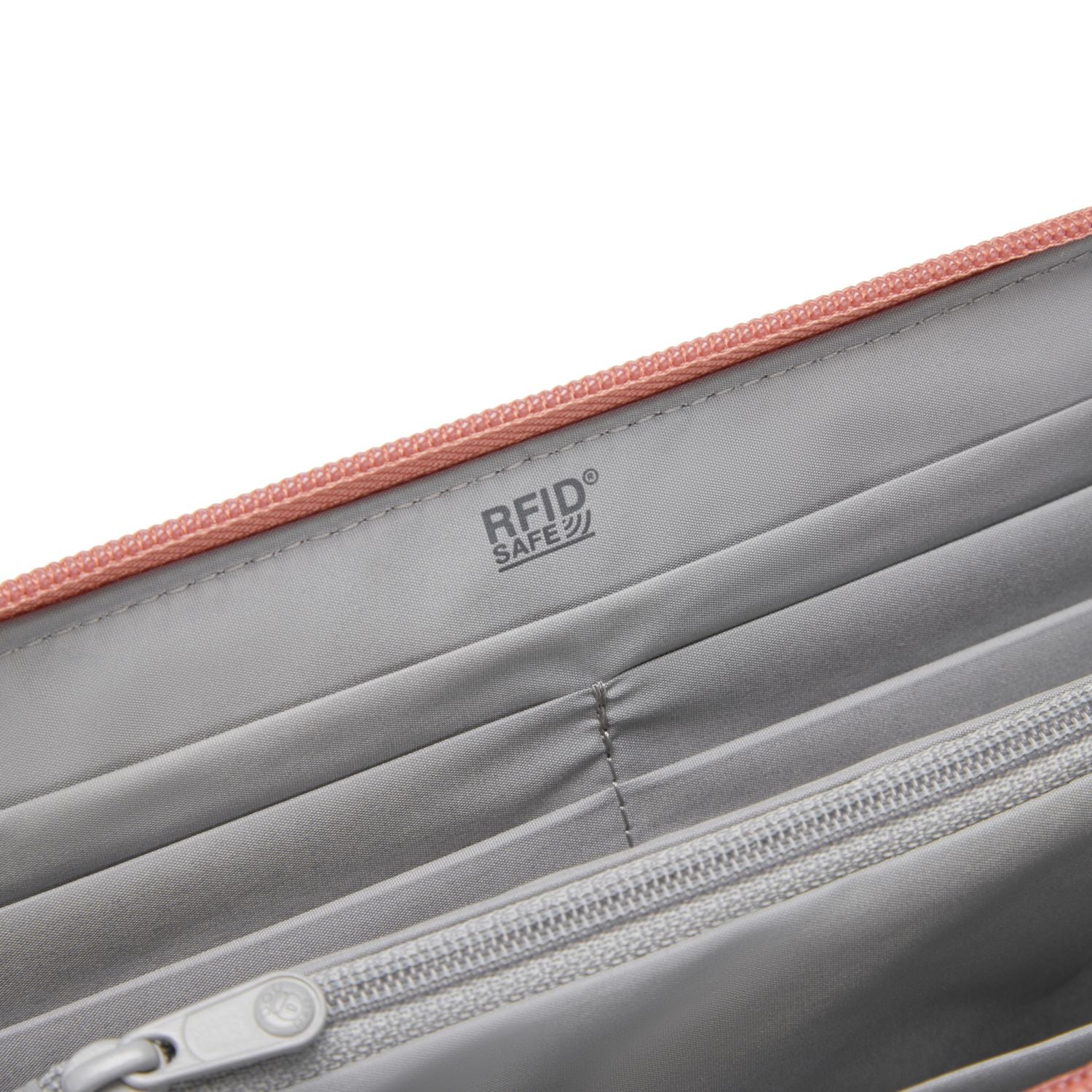 Pacsafe RFIDsafe Continental Wallet (SA)
