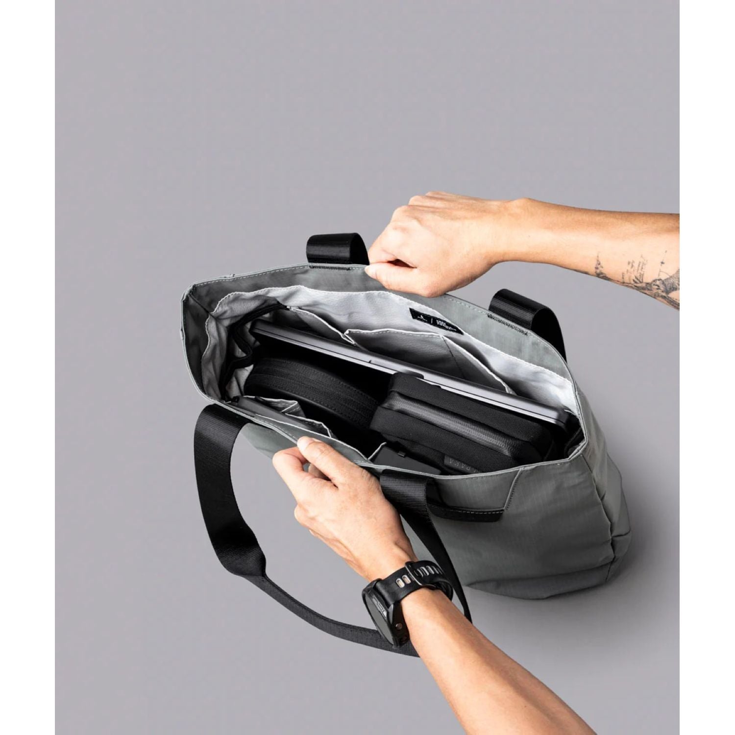 ALPAKA Elements Tote Bag (M)