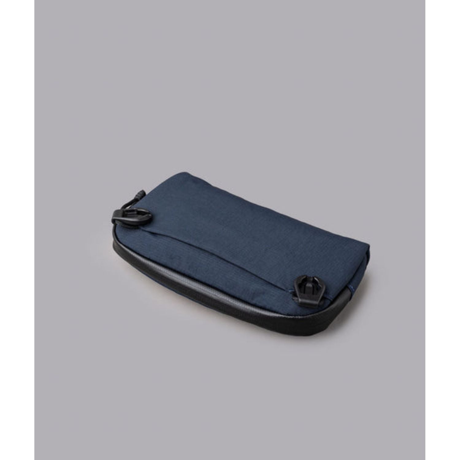 ALPAKA Flight Pouch Pro