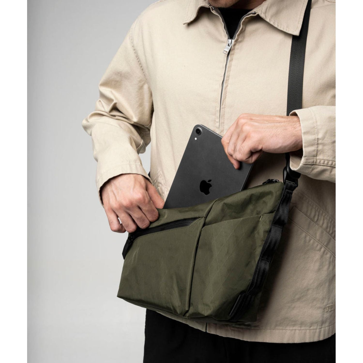ALPAKA Flow Satchel 4L