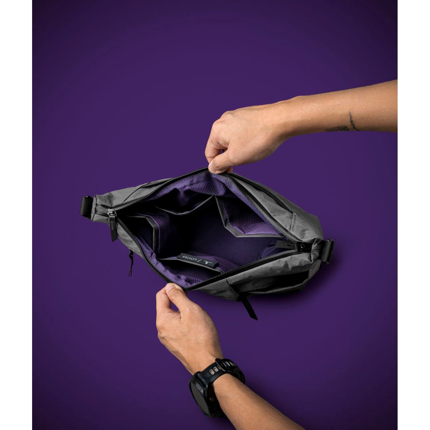 ALPAKA Flow Satchel Cyber Edition 4L