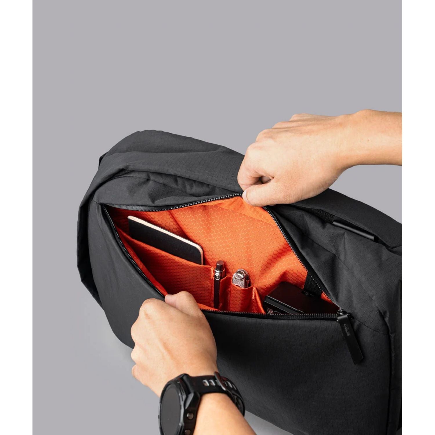 ALPAKA Metro Backpack