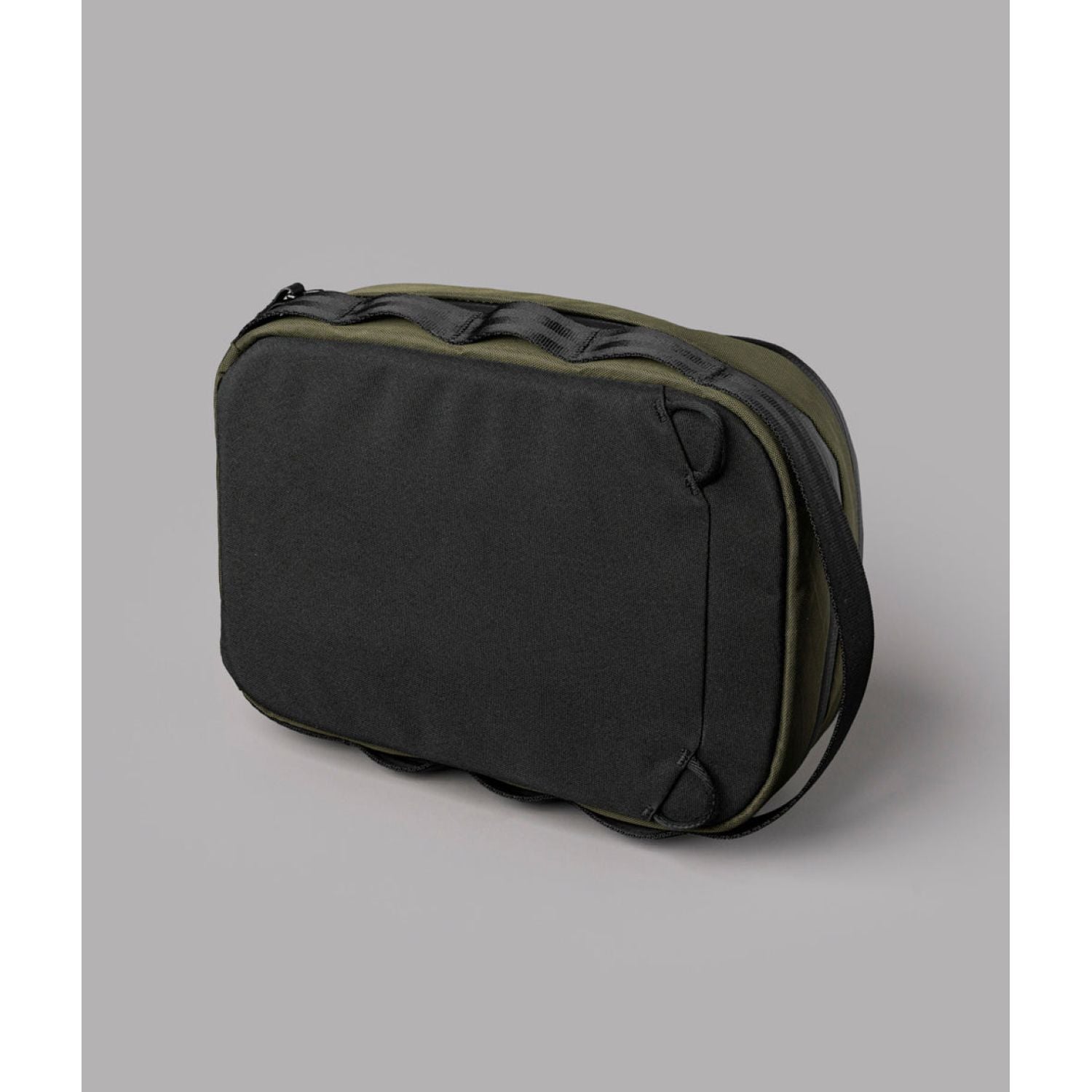 ALPAKA Metro Sling Max