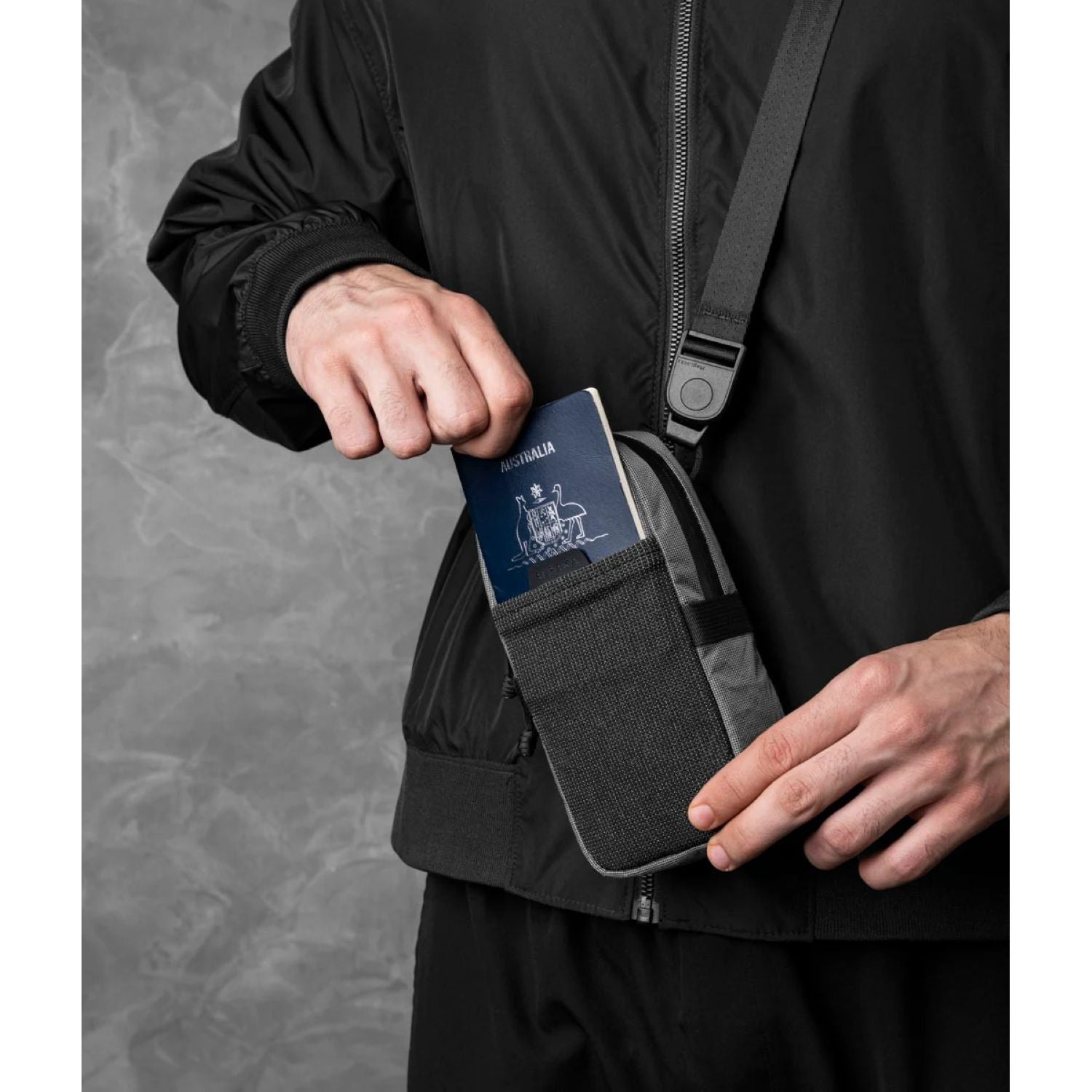 ALPAKA Modular Shoulder Pocket Max