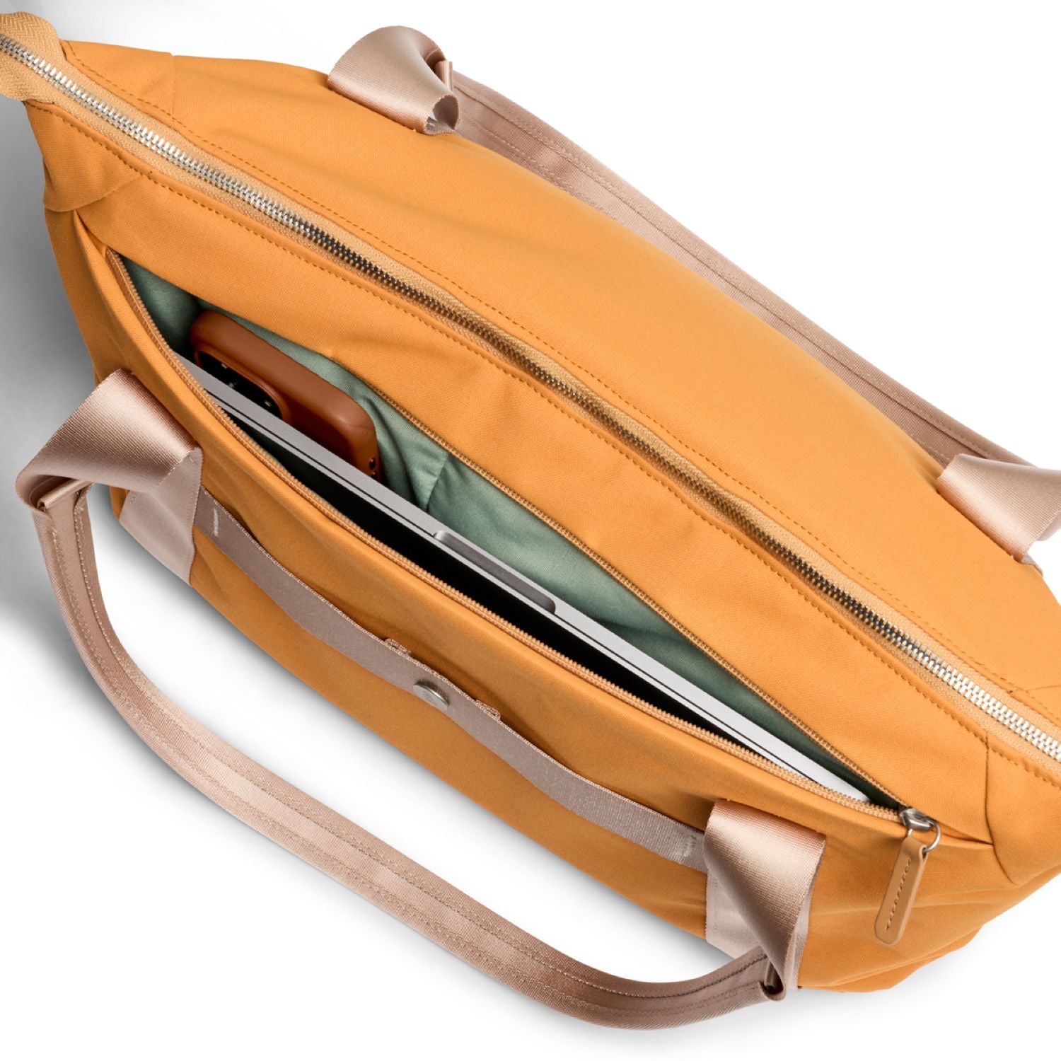Bellroy Classic Getaway Bag