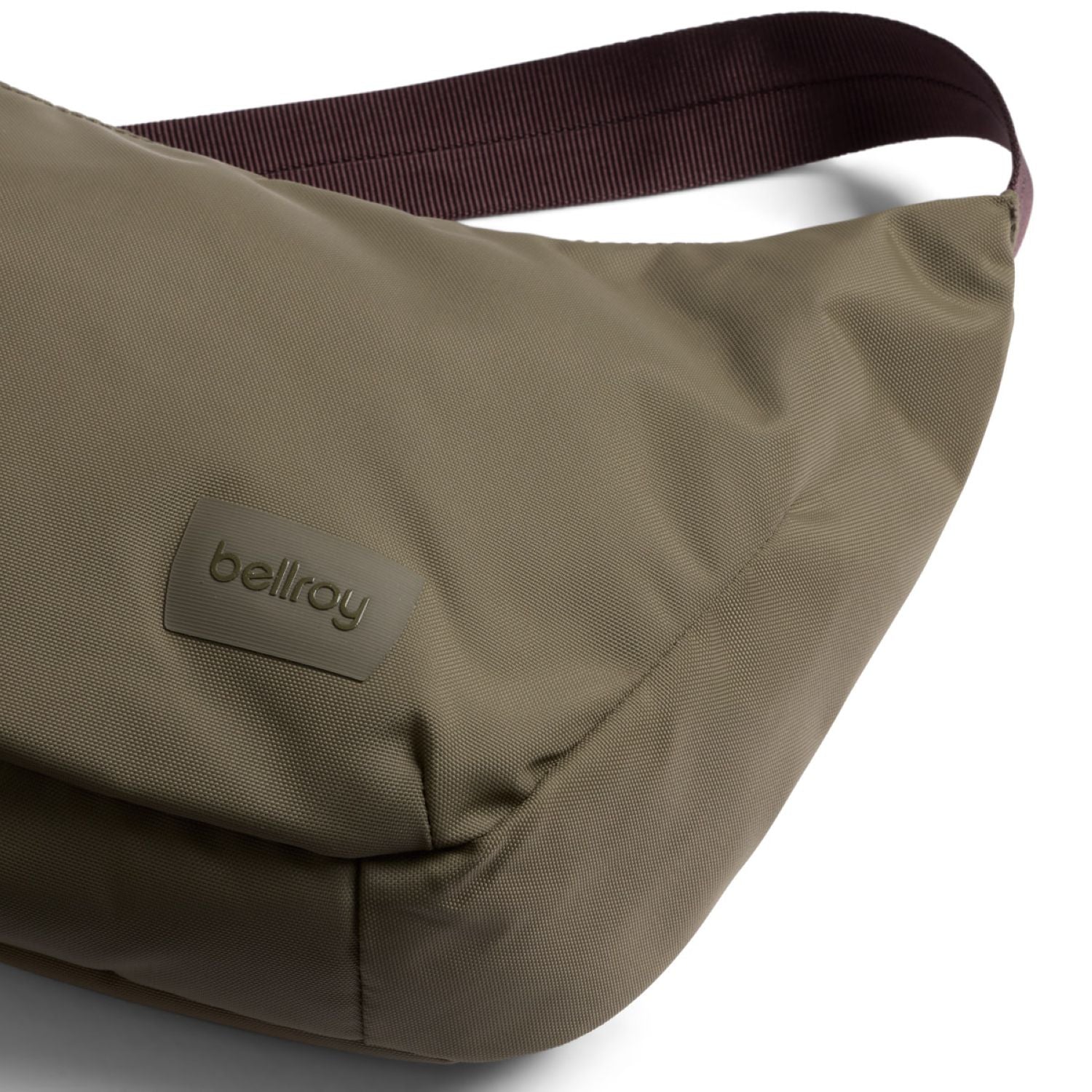 Bellroy Laneway Crescent Bag 2.5L