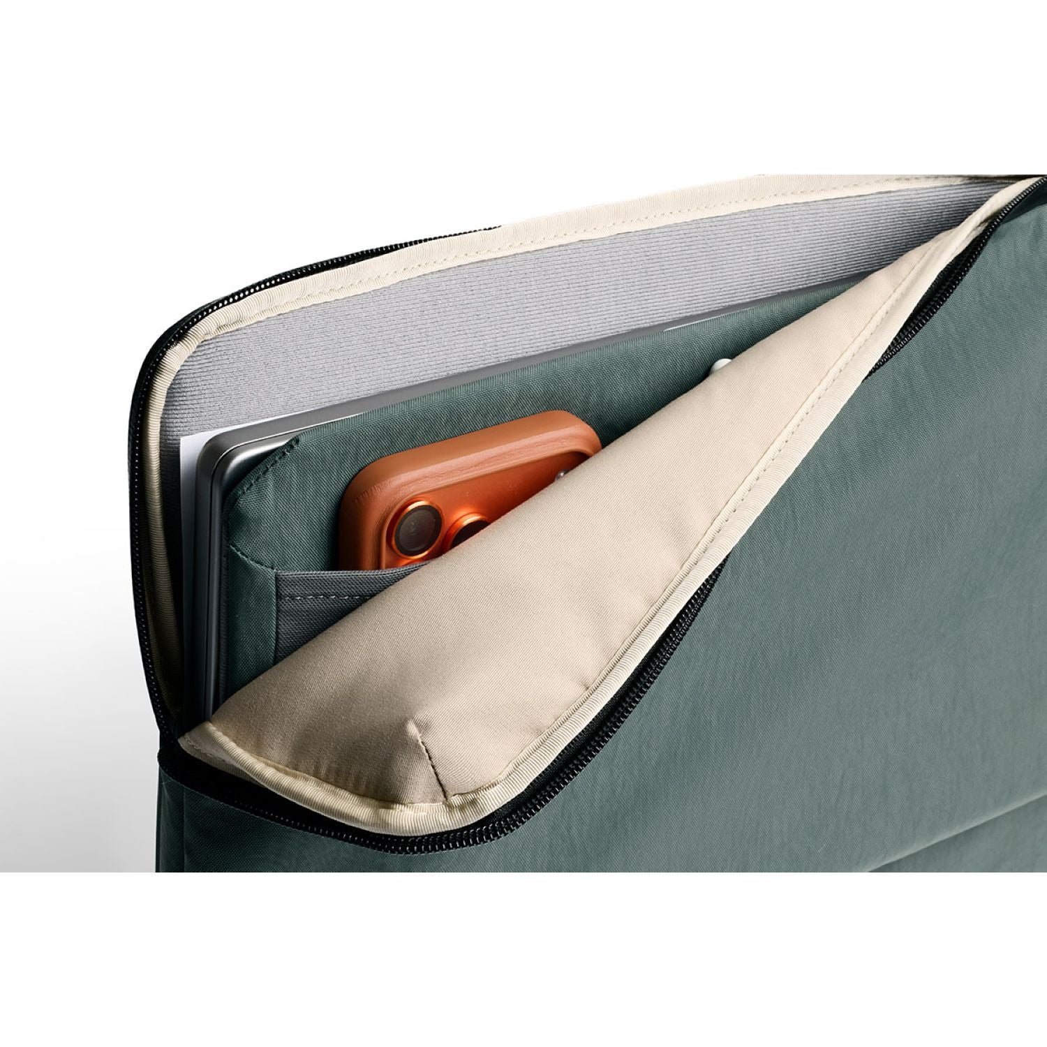 Bellroy Laptop Caddy 16"