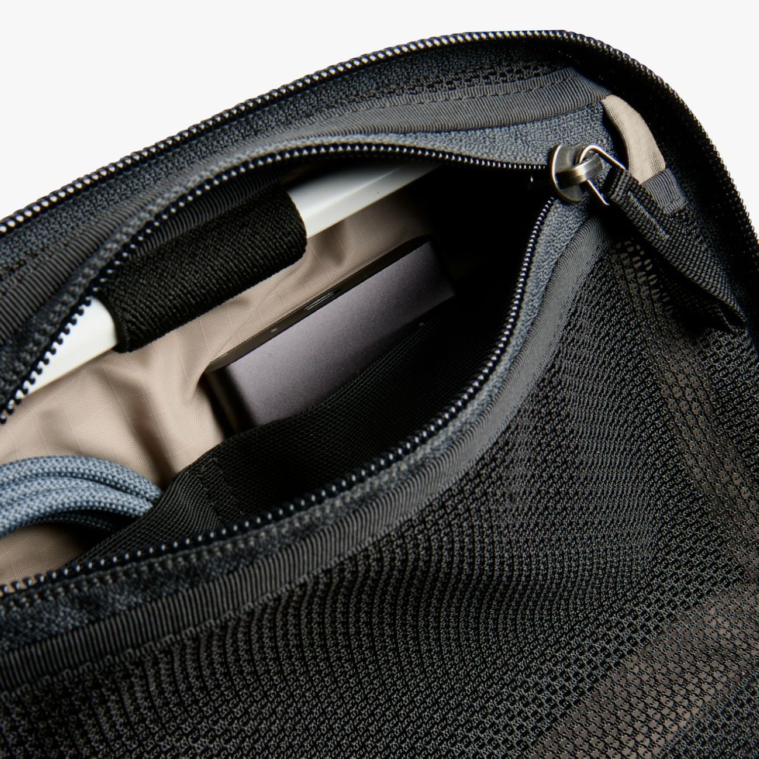 Bellroy Lite Tech Kit