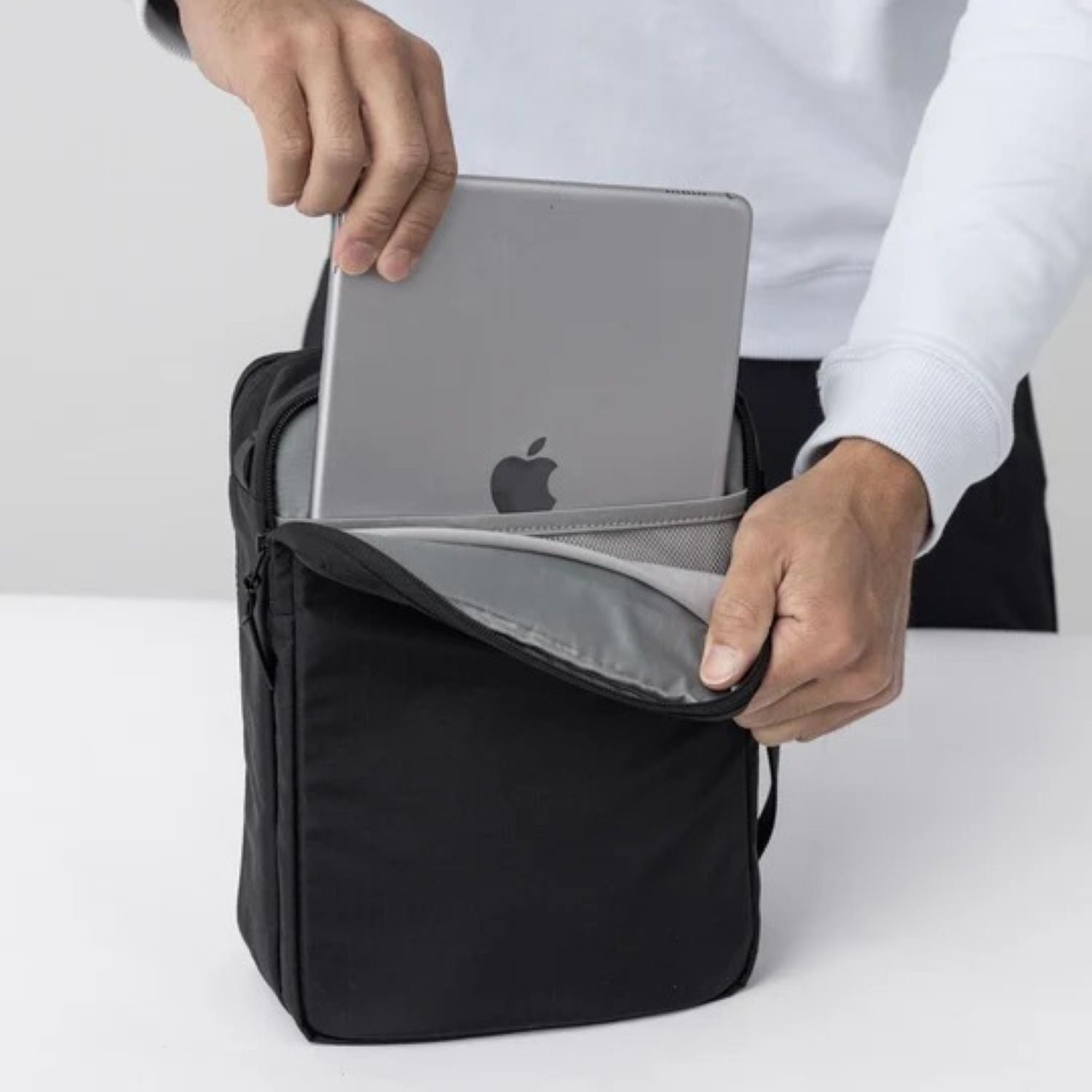 Black Ember Boarding Kit 4L