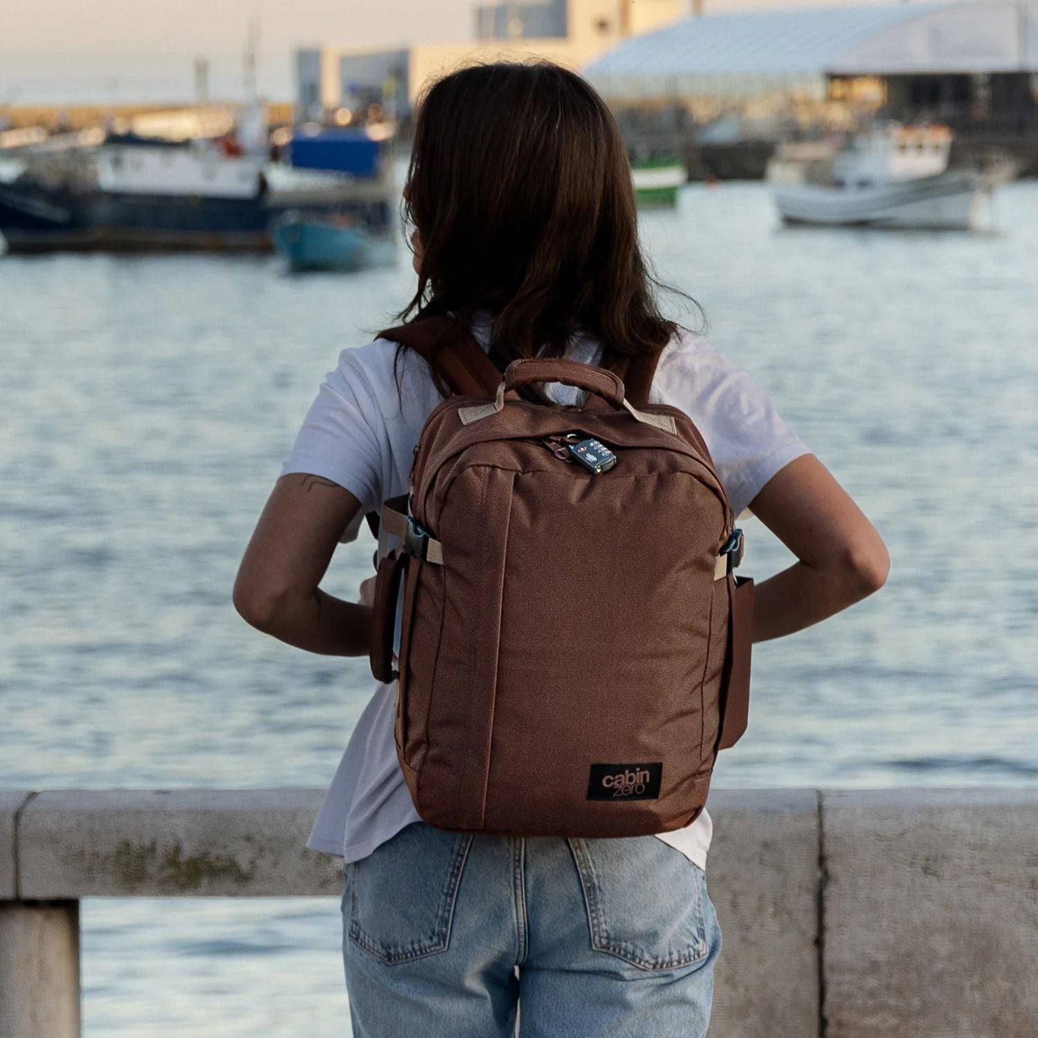 Cabinzero Classic Tech Backpack - Laptop 28L