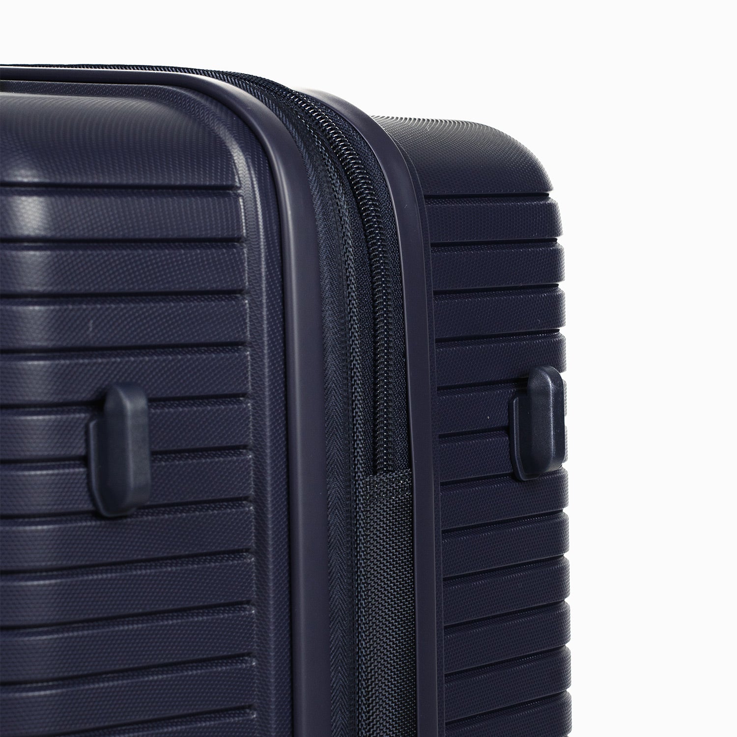 Crossing GLID Polypropylene Medium 25" Luggage