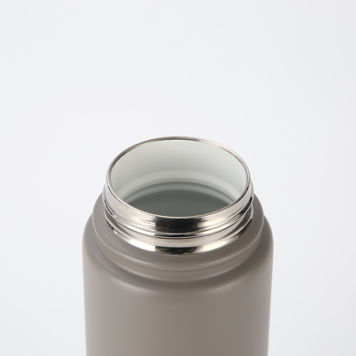 Crossing Urban Ceramic S/S Insulated Flat Cap Bottle With Handle 600ml (SA)