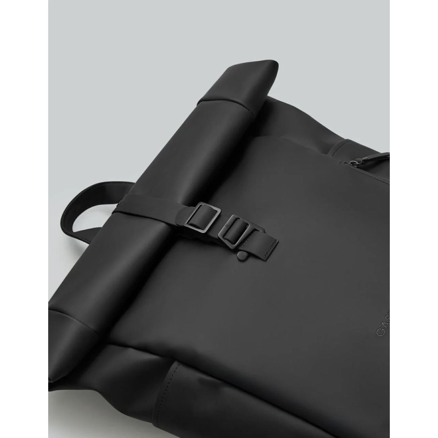 Gaston Luga Splash Rolltop Backpack 16"