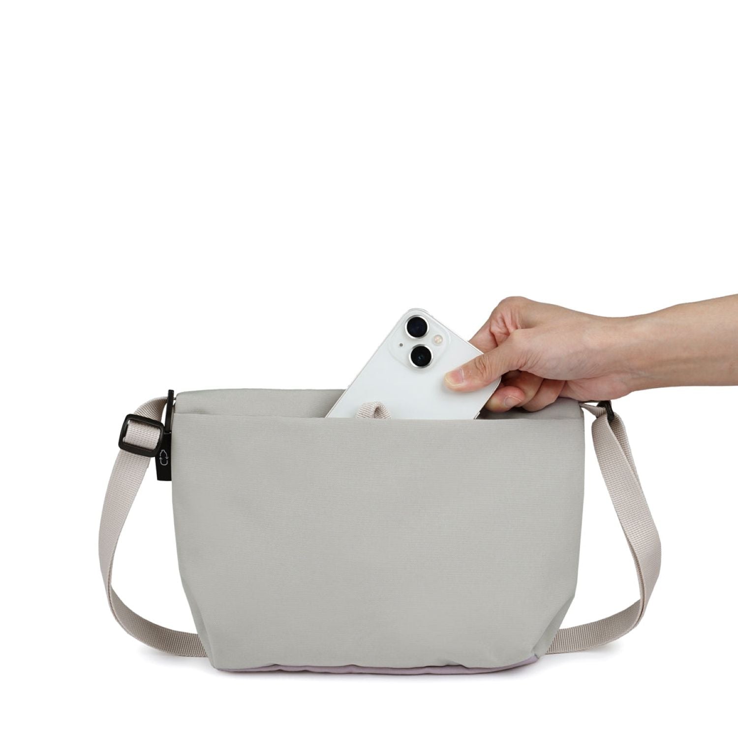 Hellolulu Cana Compact Utility Bag Recycled