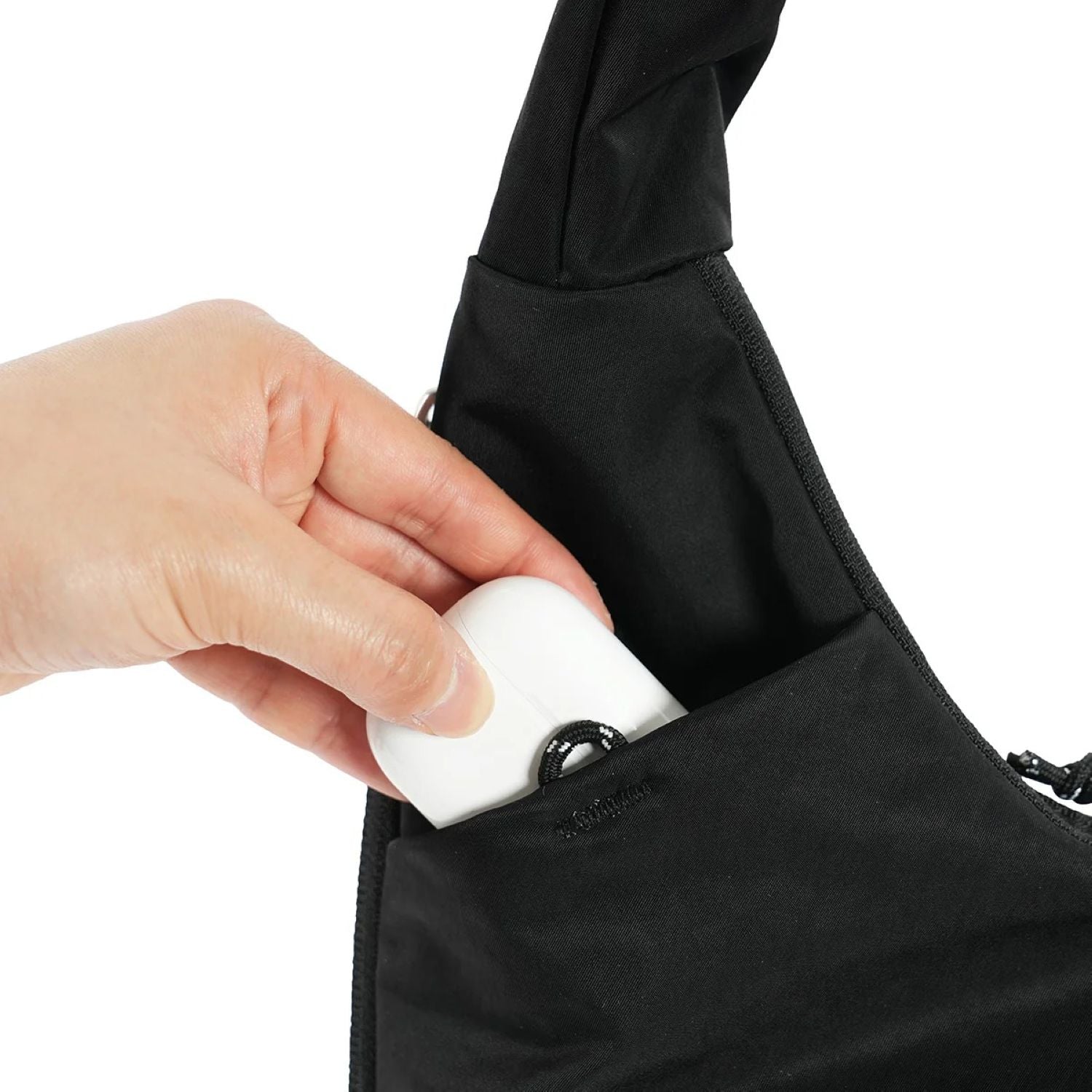 Hellolulu Zion Expandable Hobo Bag