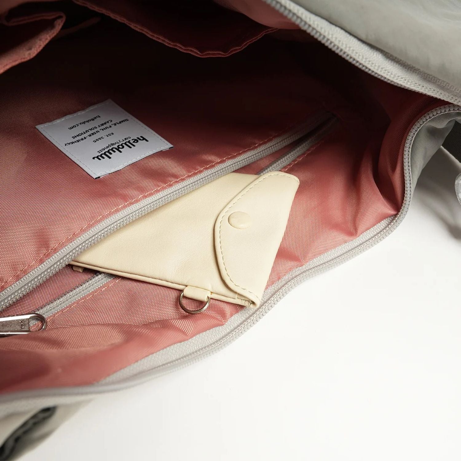 Hellolulu Zion Expandable Hobo Bag