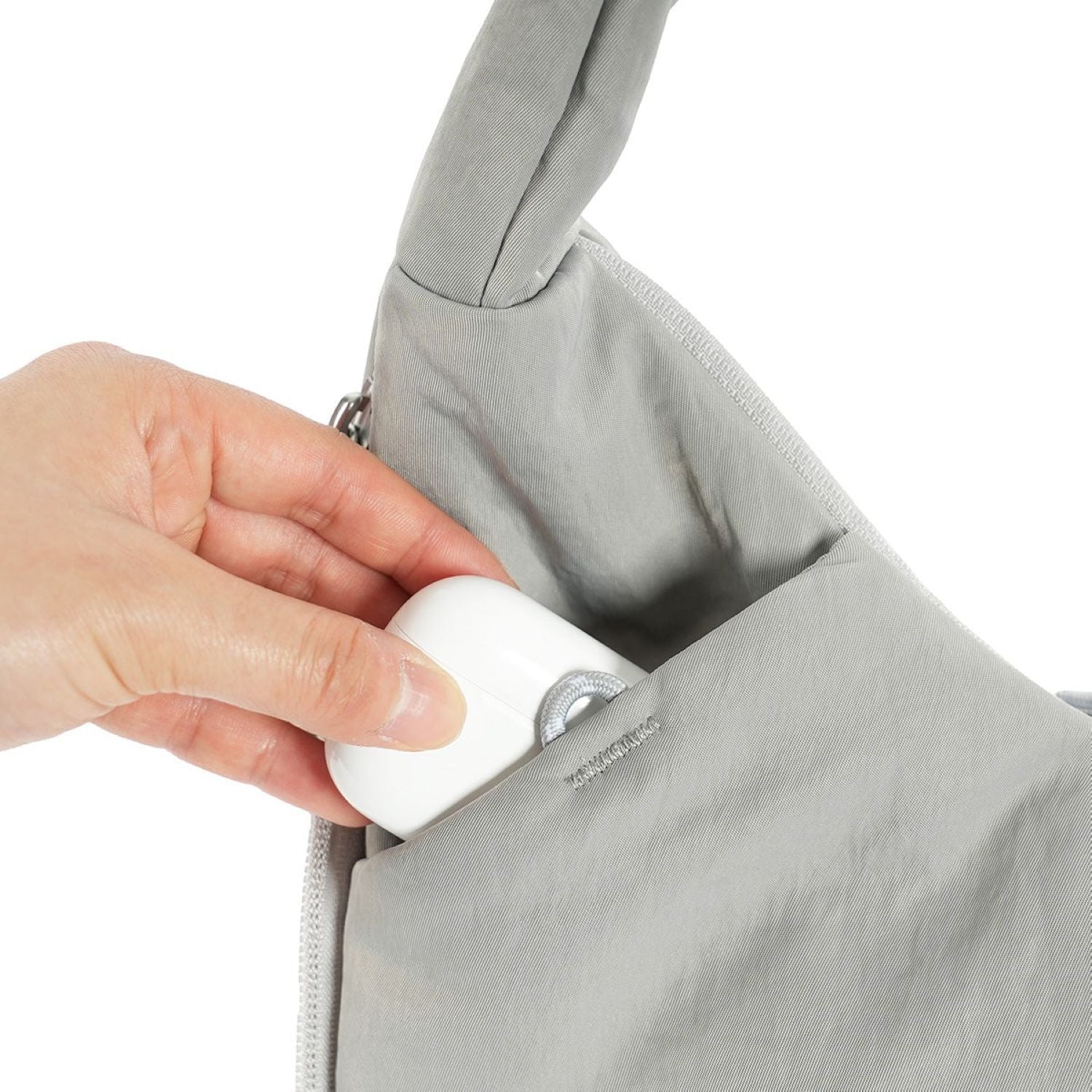 Hellolulu Zion Expandable Hobo Bag