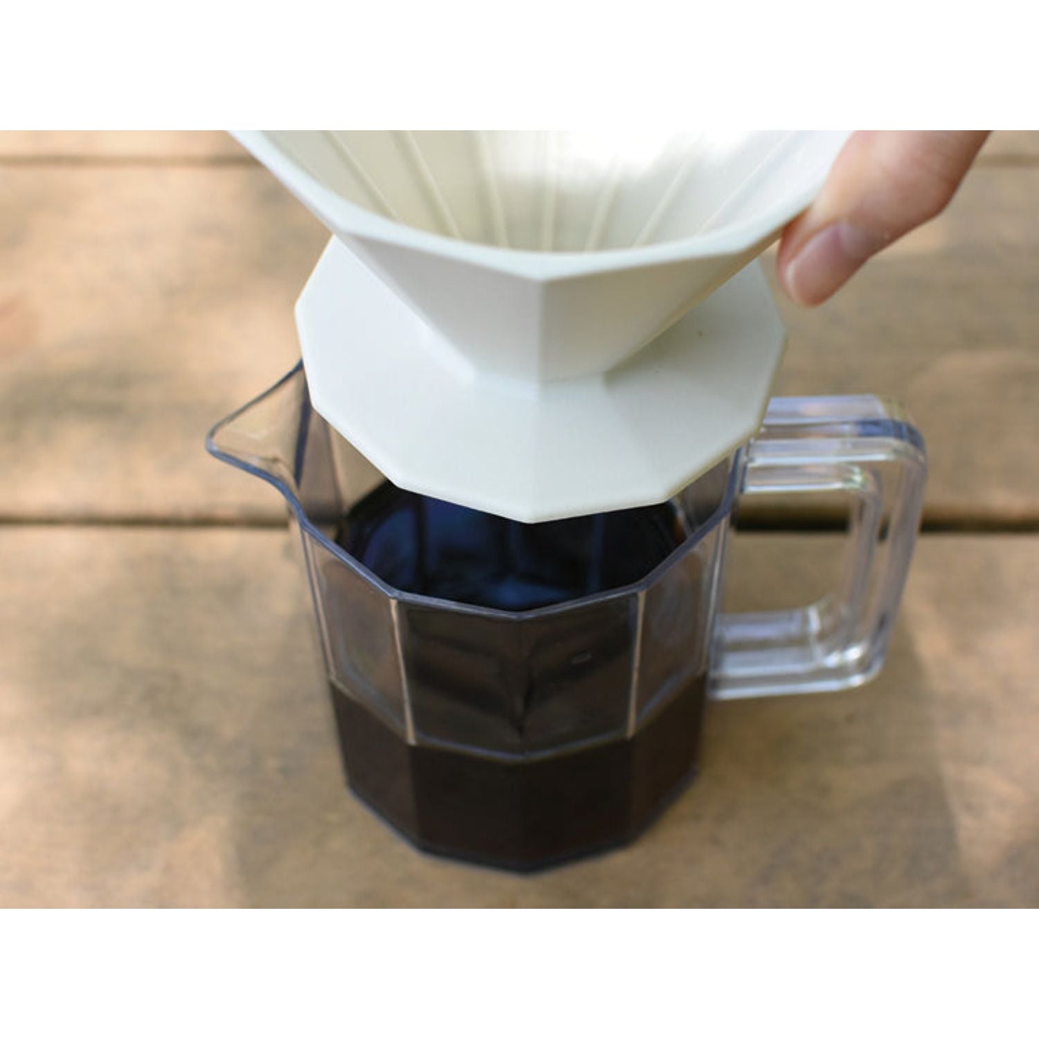 Kinto Alfresco Brewer Jug Set 4 Cups