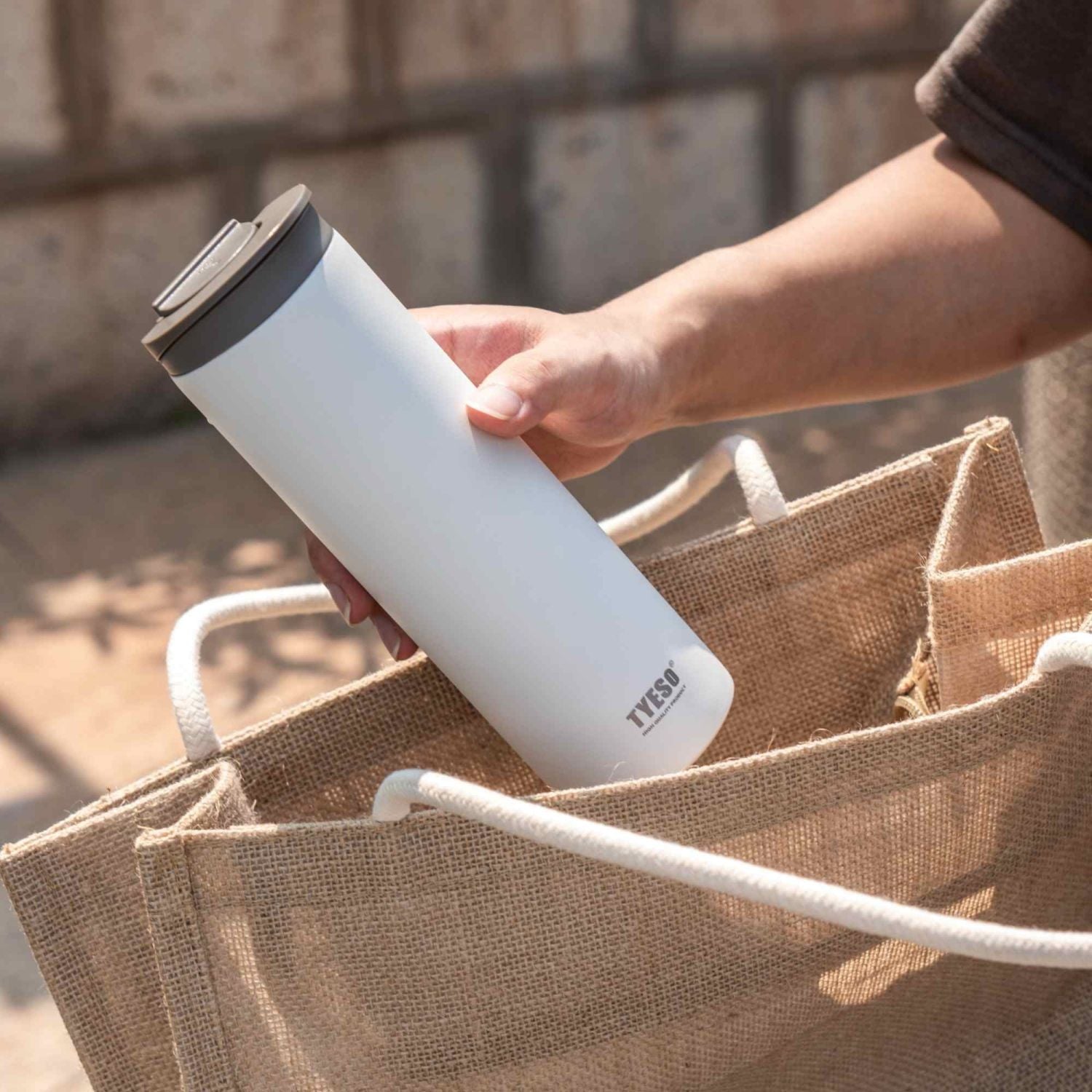 Tyeso Eon Leakproof S/S Vacuum Coffee Tumbler With Handle 500ml