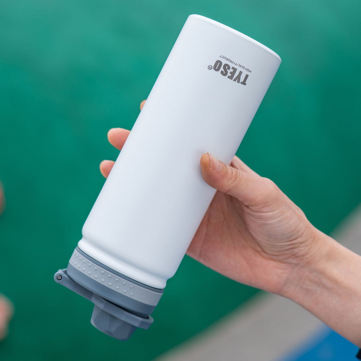 Tyeso Revive (Matte) S/S Vacuum Insulated Bottle With Handle 600ML