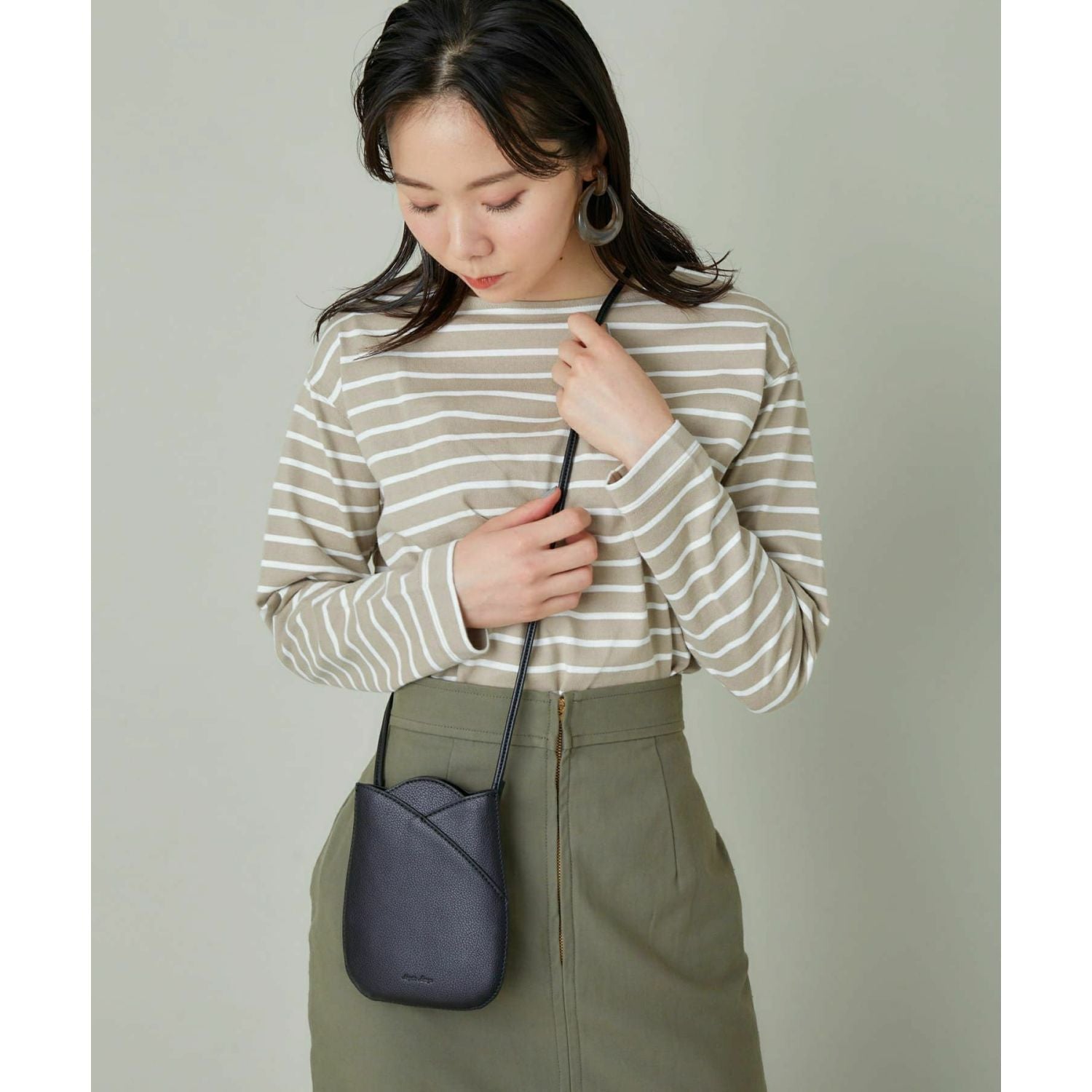 Legato Largo Tulip Faux Leather Series Smart Phone Shoulder Bag