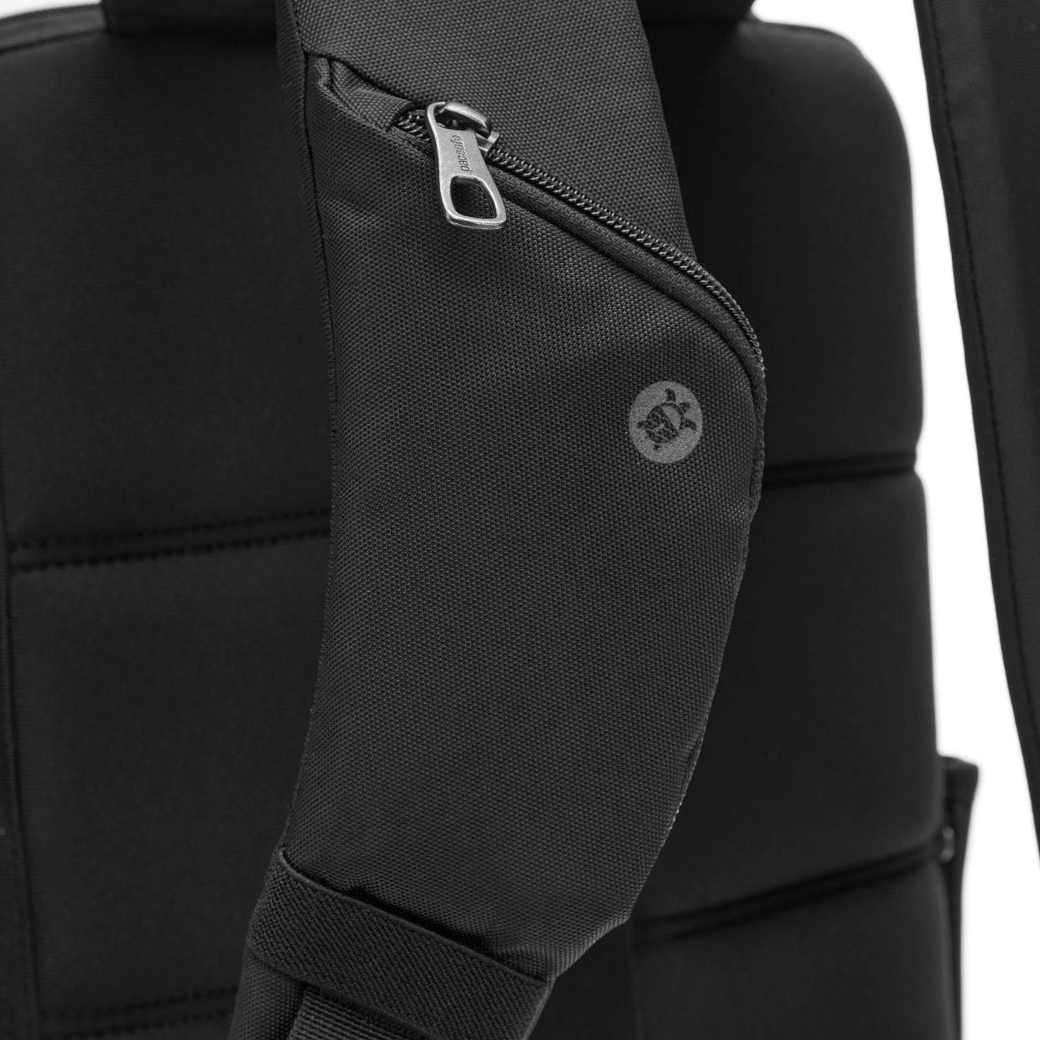 Pacsafe Metrosafe X 16" Anti-Theft Commuter Backpack