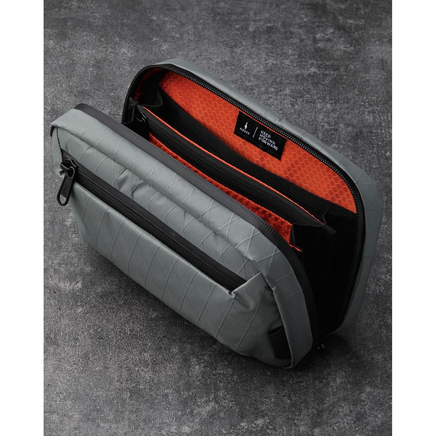 ALPAKA Elements Tech Case Sling (SA)