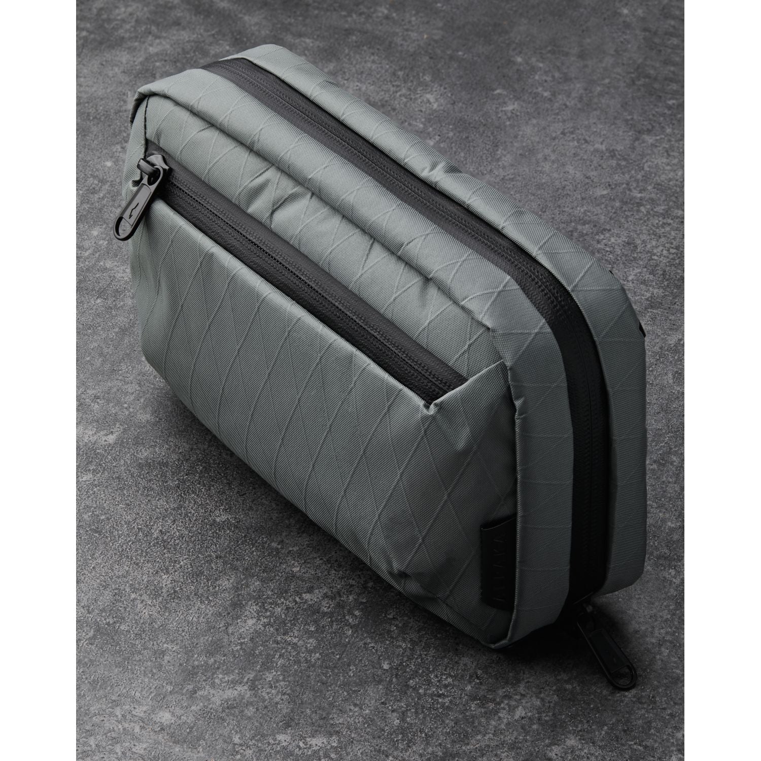 ALPAKA Elements Tech Case Sling (SA)