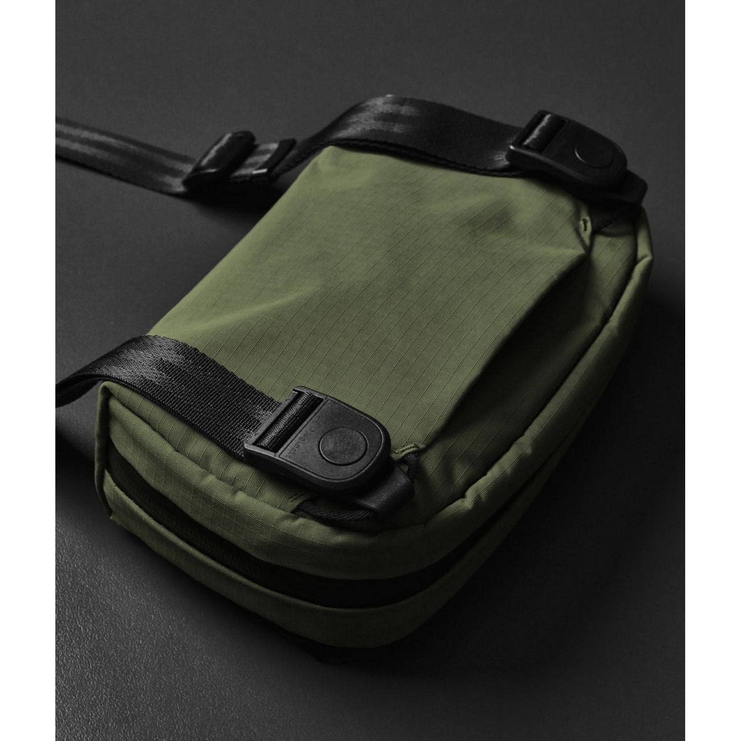 ALPAKA Toiletry Bag