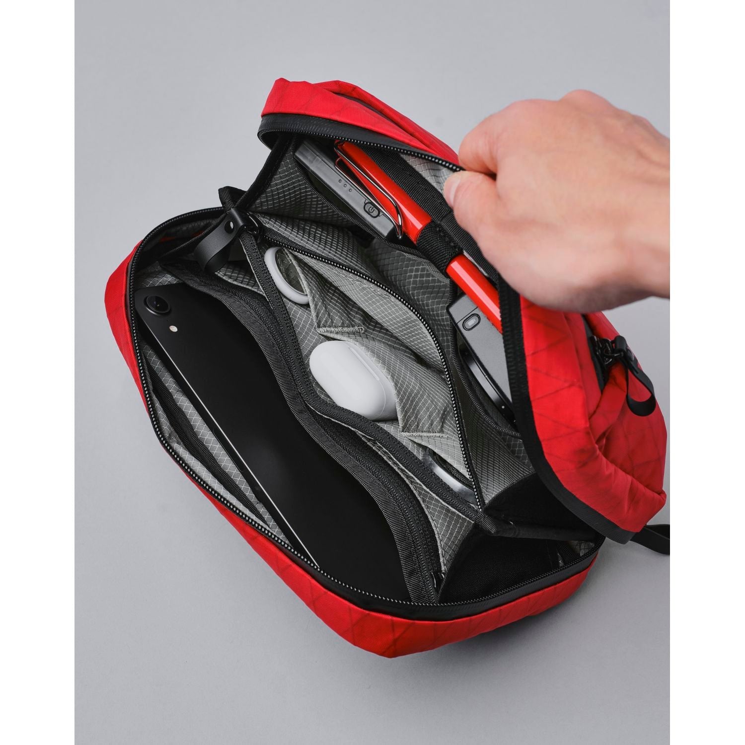 ALPAKA Elements Tech Case Sling (SA)