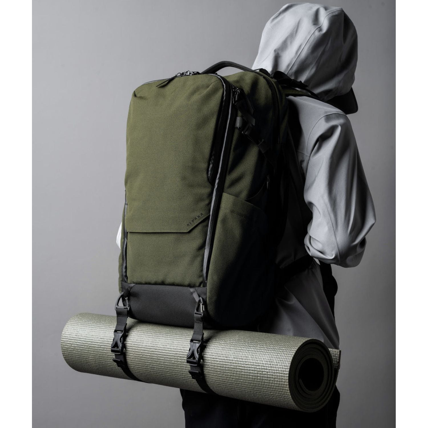 ALPAKA Elements Travel (35L) Axoflux 600D Backpack + Removable Waist Strap (SA)
