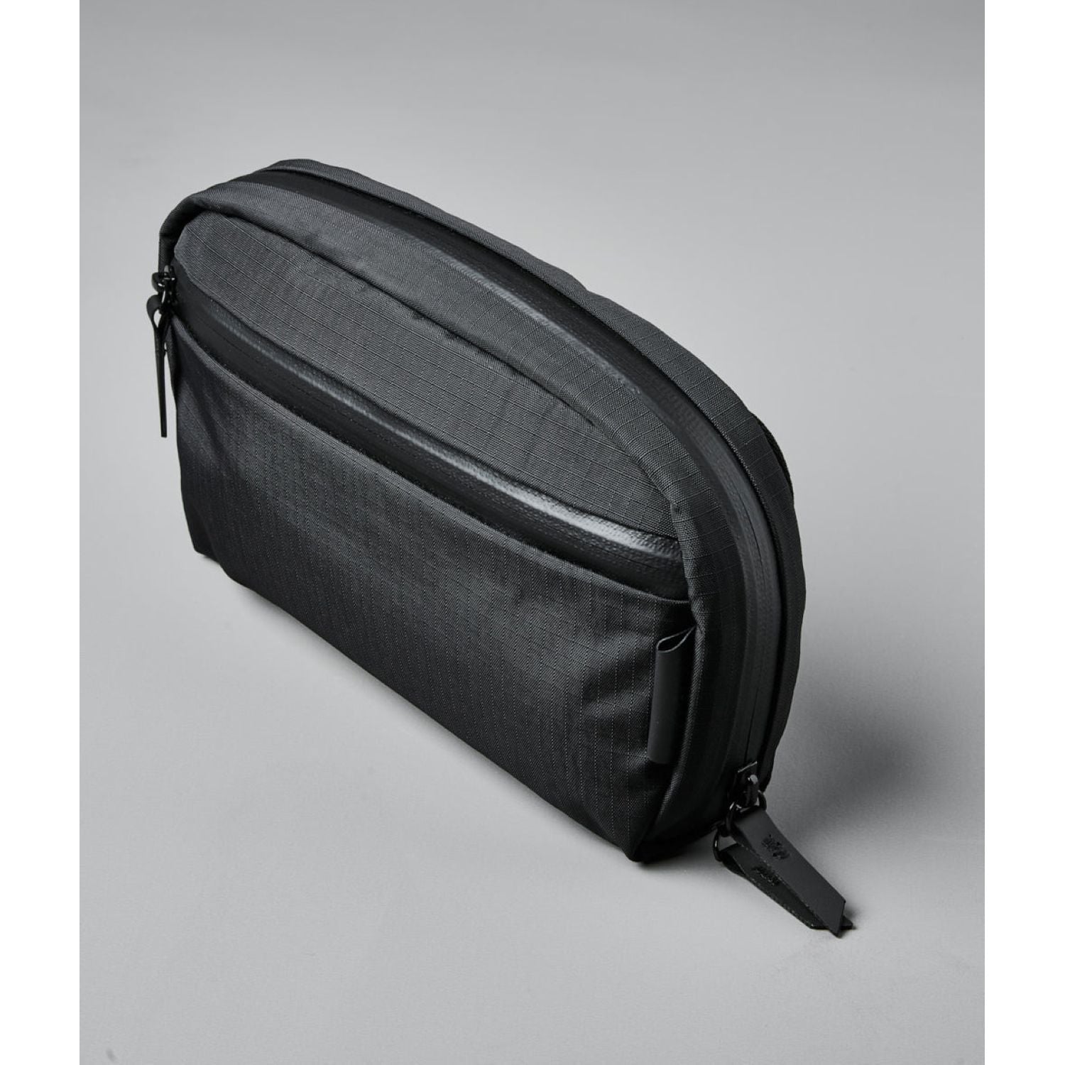 ALPAKA Toiletry Bag | Alpaka Accessories, Pouches, Travel Accessories | Alpaka-2