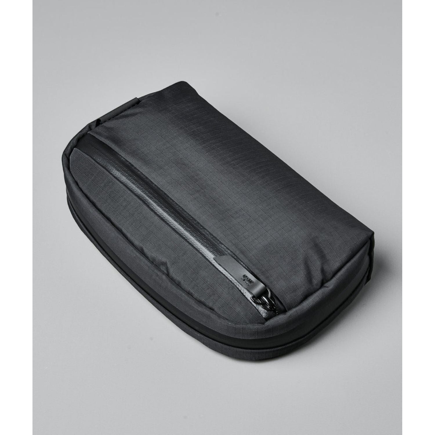 ALPAKA Toiletry Bag | Alpaka Accessories, Pouches, Travel Accessories | Alpaka-6