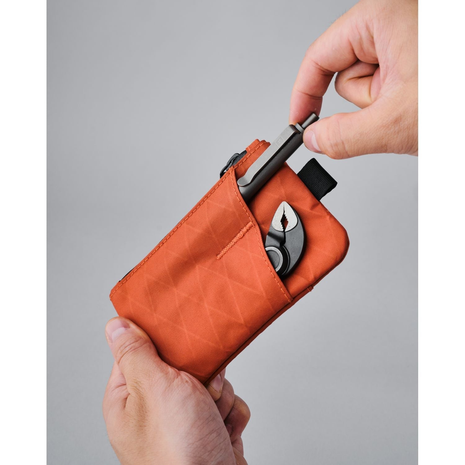 ALPAKA Zip Pouch Pro | Alpaka Pouches, Alpaka Zip Pouch, Gifts & Lifestyle, Men's Wallets, Pouches, Travel Accessories, Wallets, Zip Wallets | Alpaka-32