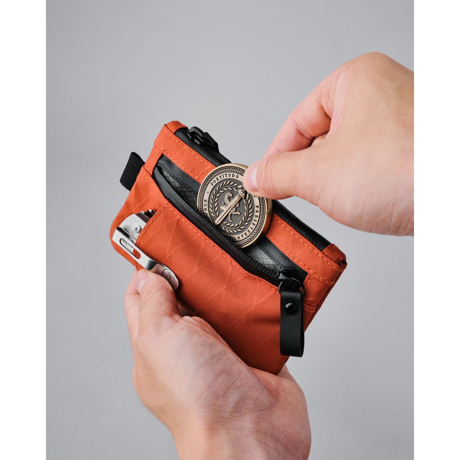 ALPAKA Zip Pouch Pro | Alpaka Pouches, Alpaka Zip Pouch, Gifts & Lifestyle, Men's Wallets, Pouches, Travel Accessories, Wallets, Zip Wallets | Alpaka-33