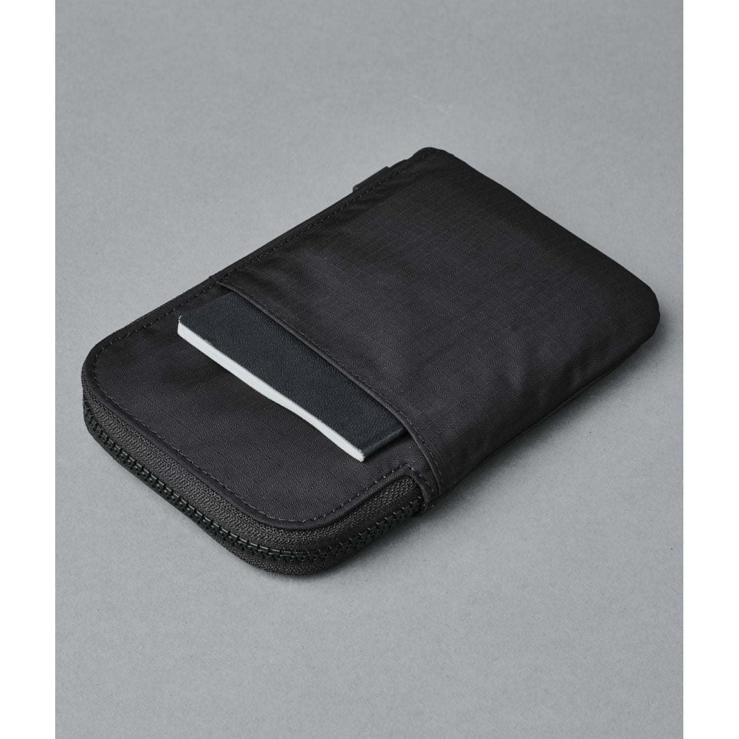 ALPAKA Zip Travel Wallet | Alpaka Accessories, Gifts & Lifestyle, Long Wallets, Men's Wallets, Passport Holders, RFID Passport Holders, RFID Wallets, Travel Accessories, Travel Necessities, Travel Security, Wallets, Women's Wallets, Zip Wallets | Alpaka-4