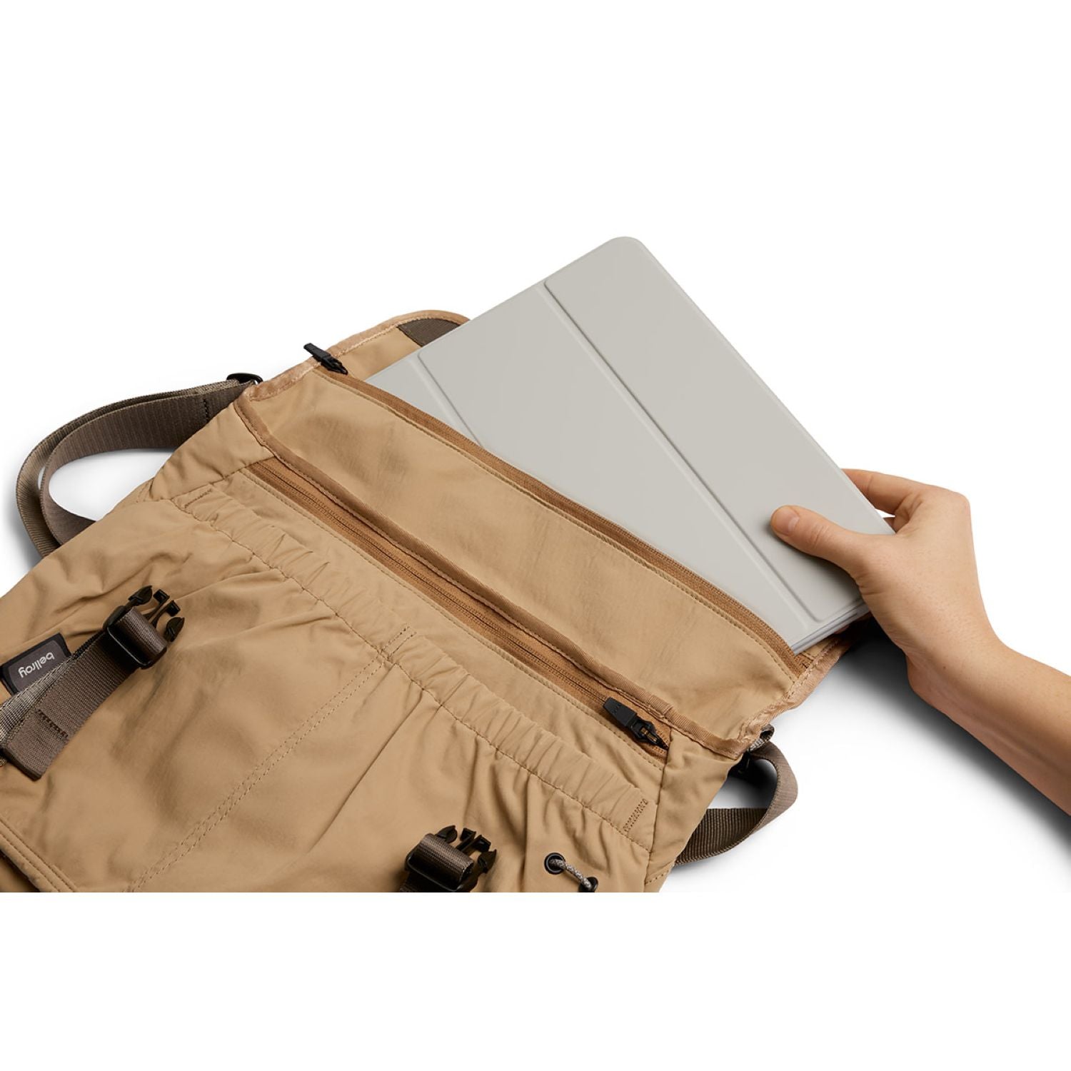 Bellroy Cinch Messenger Bag