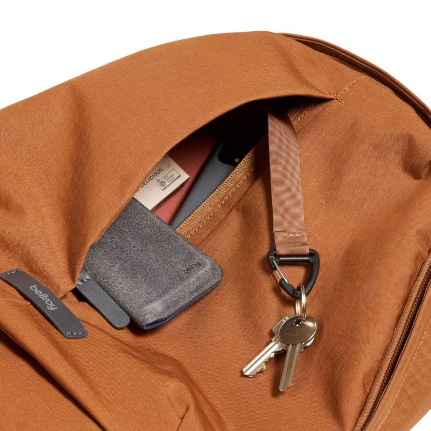 bellroy-classic-backpack-plus-second-edition-bronze-7