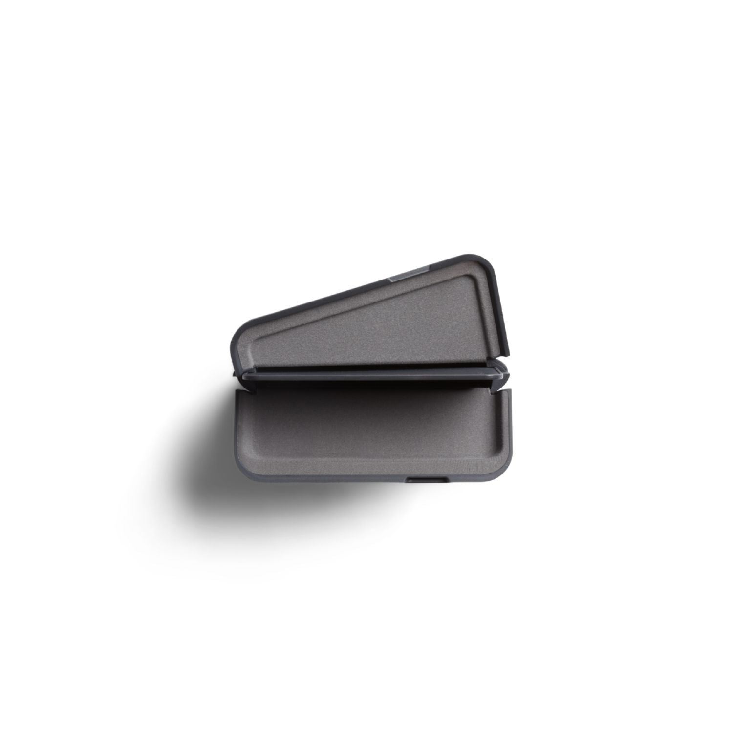 bellroy-flip-case-stellarblack-4