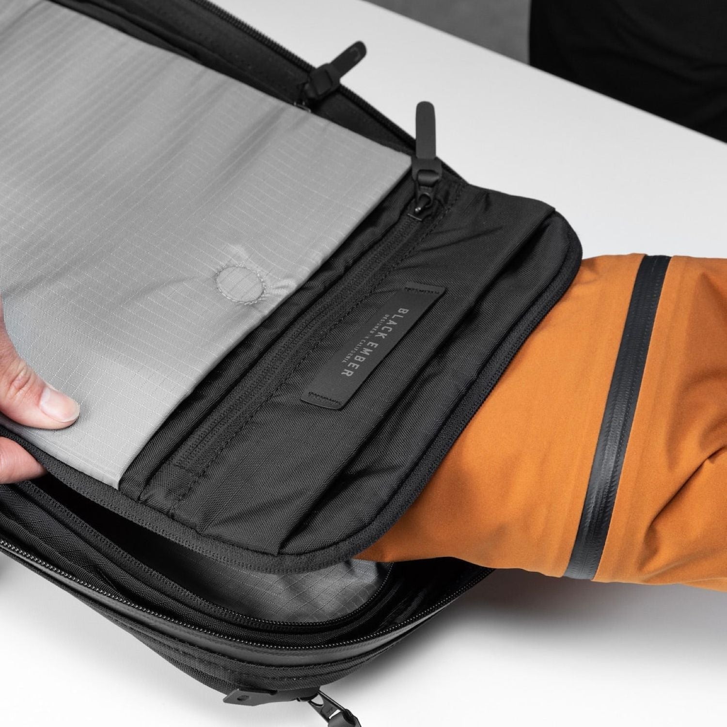 Black Ember Citadel 25 16” Laptop Backpack (SA)