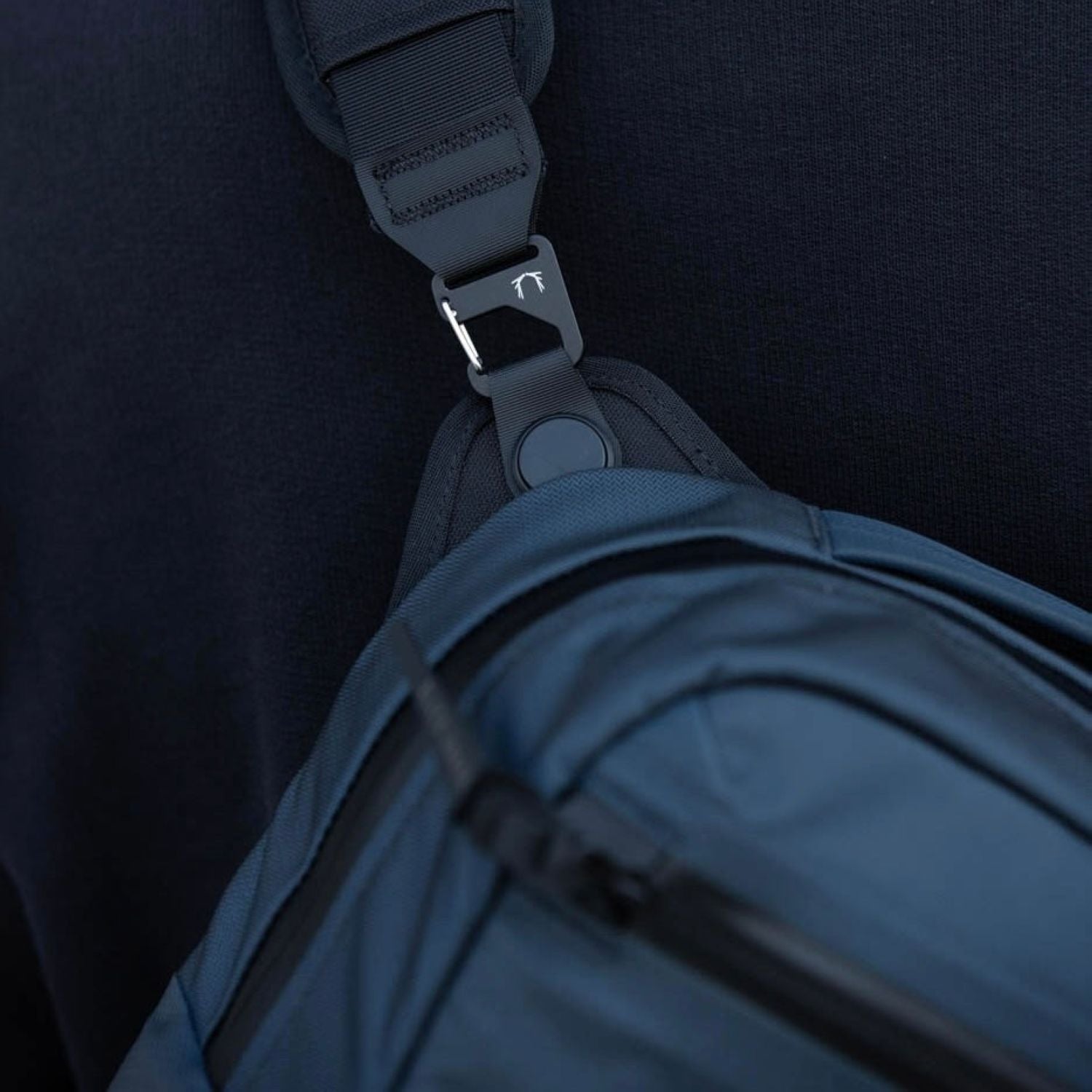 Black Ember 11" Tablet Grip Sling Bag 8L (SA)