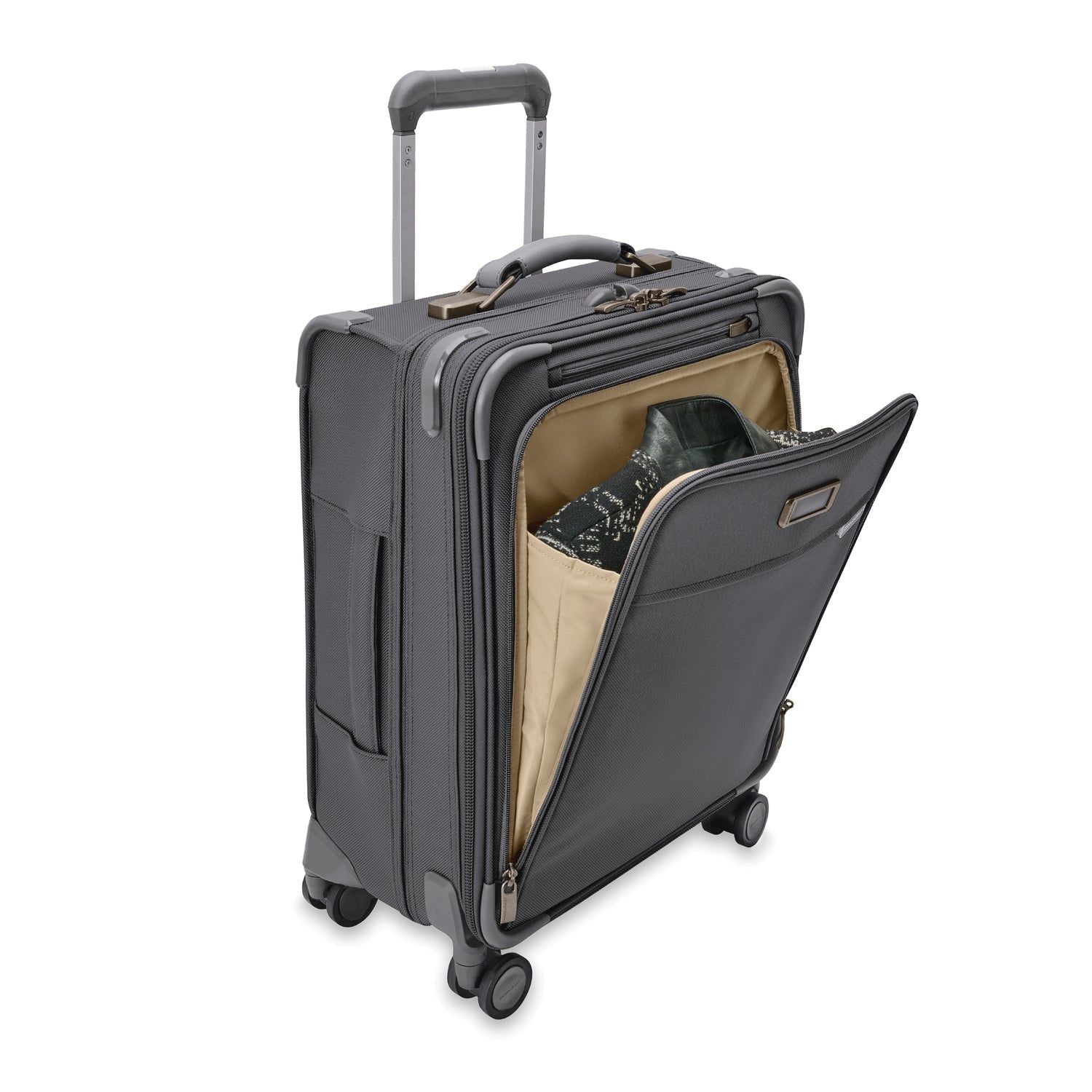 Briggs & Riley Baseline Global 21" Carry-On Expandable Spinner